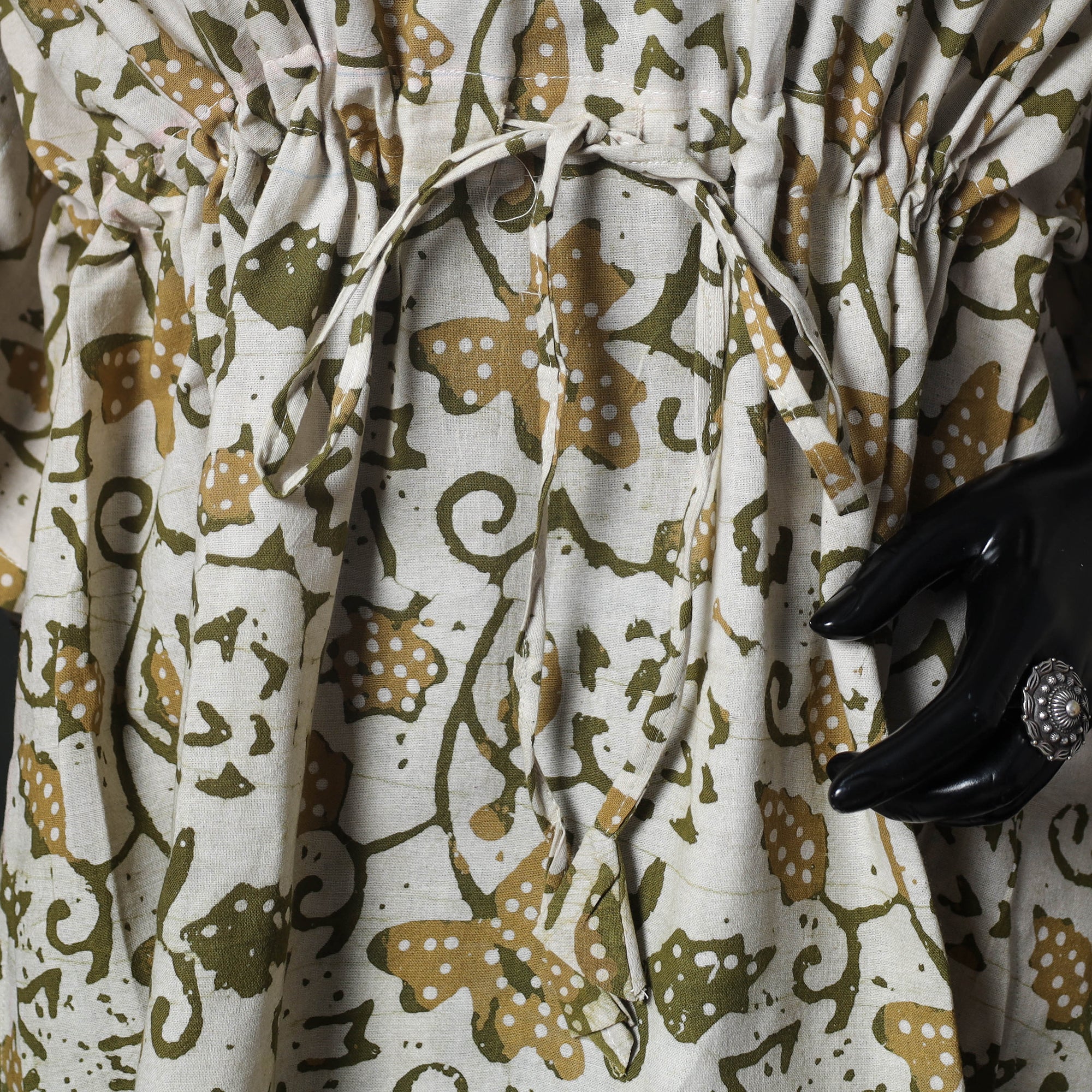 Beige - Hand Block Batik Print Cotton Kaftan (Short) 52 - Image 4