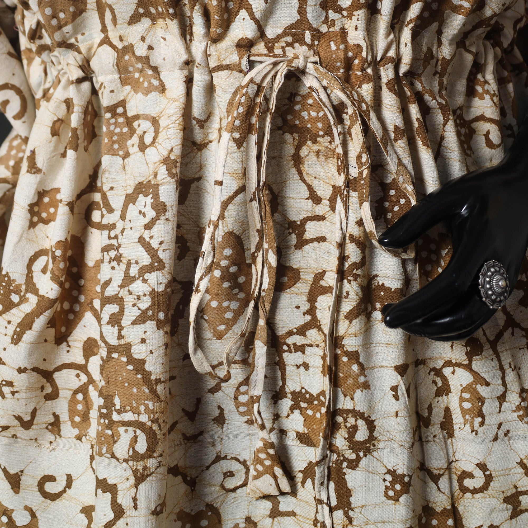 Beige - Hand Block Batik Print Cotton Kaftan (Short) 54 - Image 4