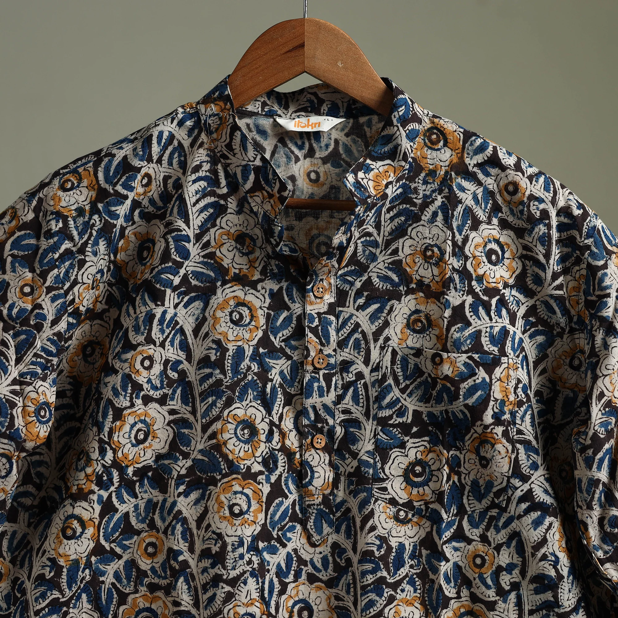 Hand Block Print Natural Dyed Cotton Short Kalamkari Kurta for Men 03 - Image 3