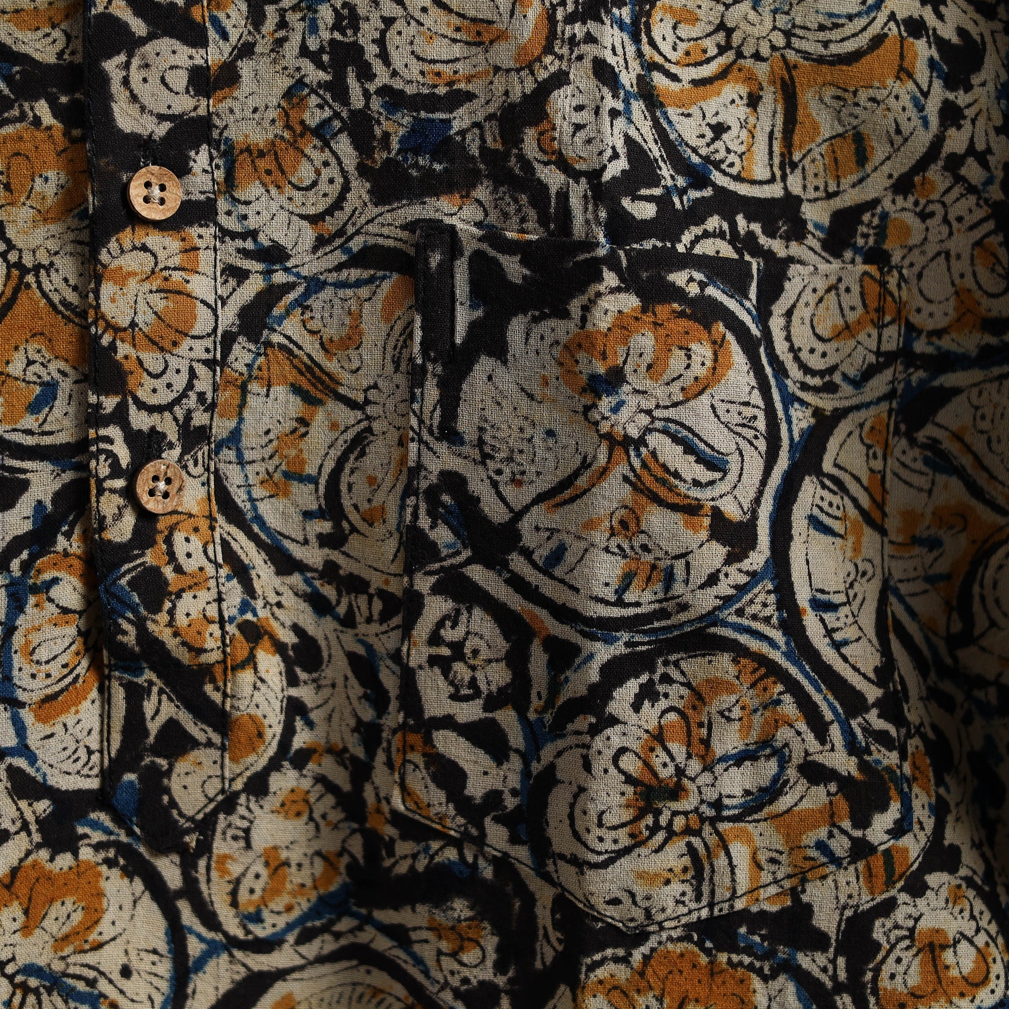 Hand Block Print Natural Dyed Cotton Short Kalamkari Kurta for Men 06 - Image 4