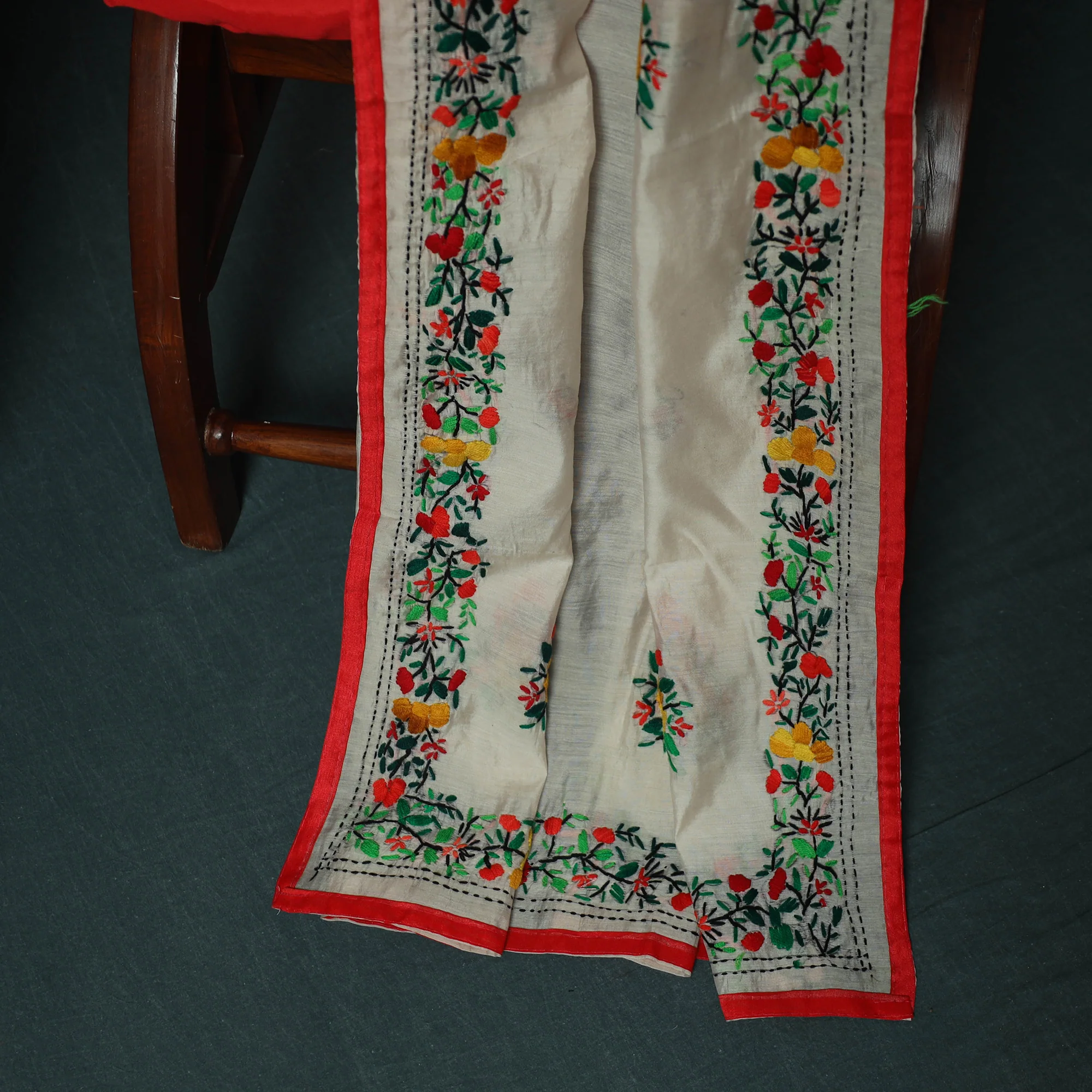 Hand Embroidered Chanderi Silk 3pc Unstitched Dress Material 28 - Image 5