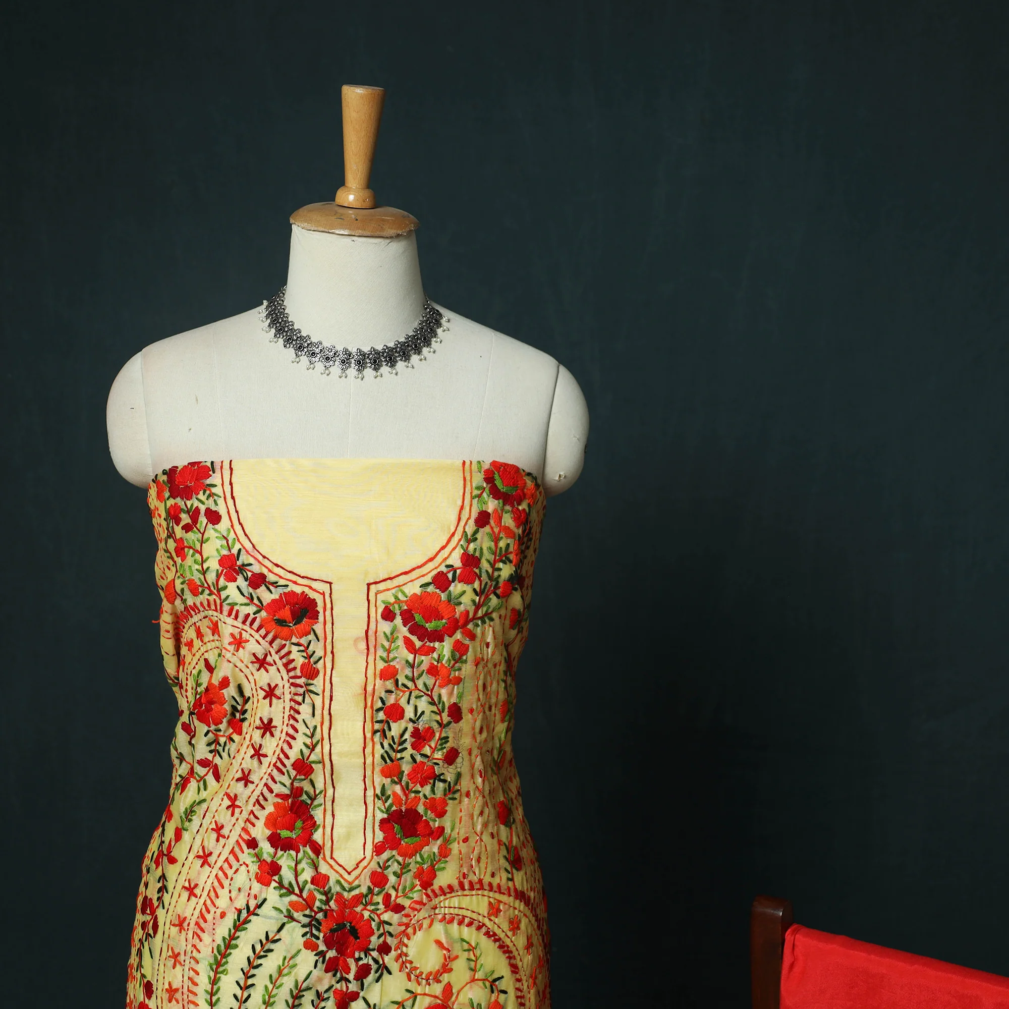 Hand Embroidered Chanderi Silk 3pc Unstitched Dress Material 30 - Image 4