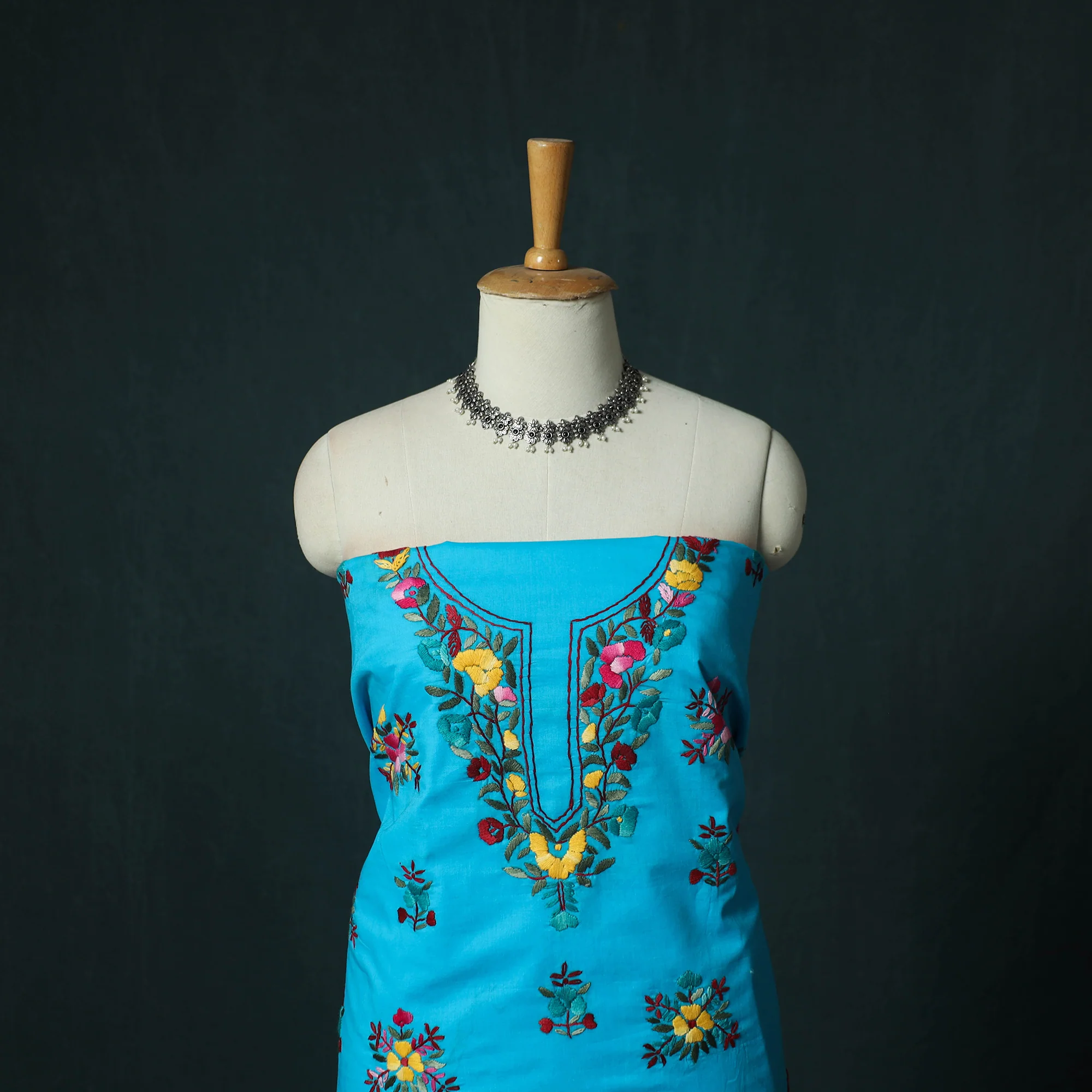 Hand Embroidered Cotton 3pc Unstitched Dress Material 43 - Image 2