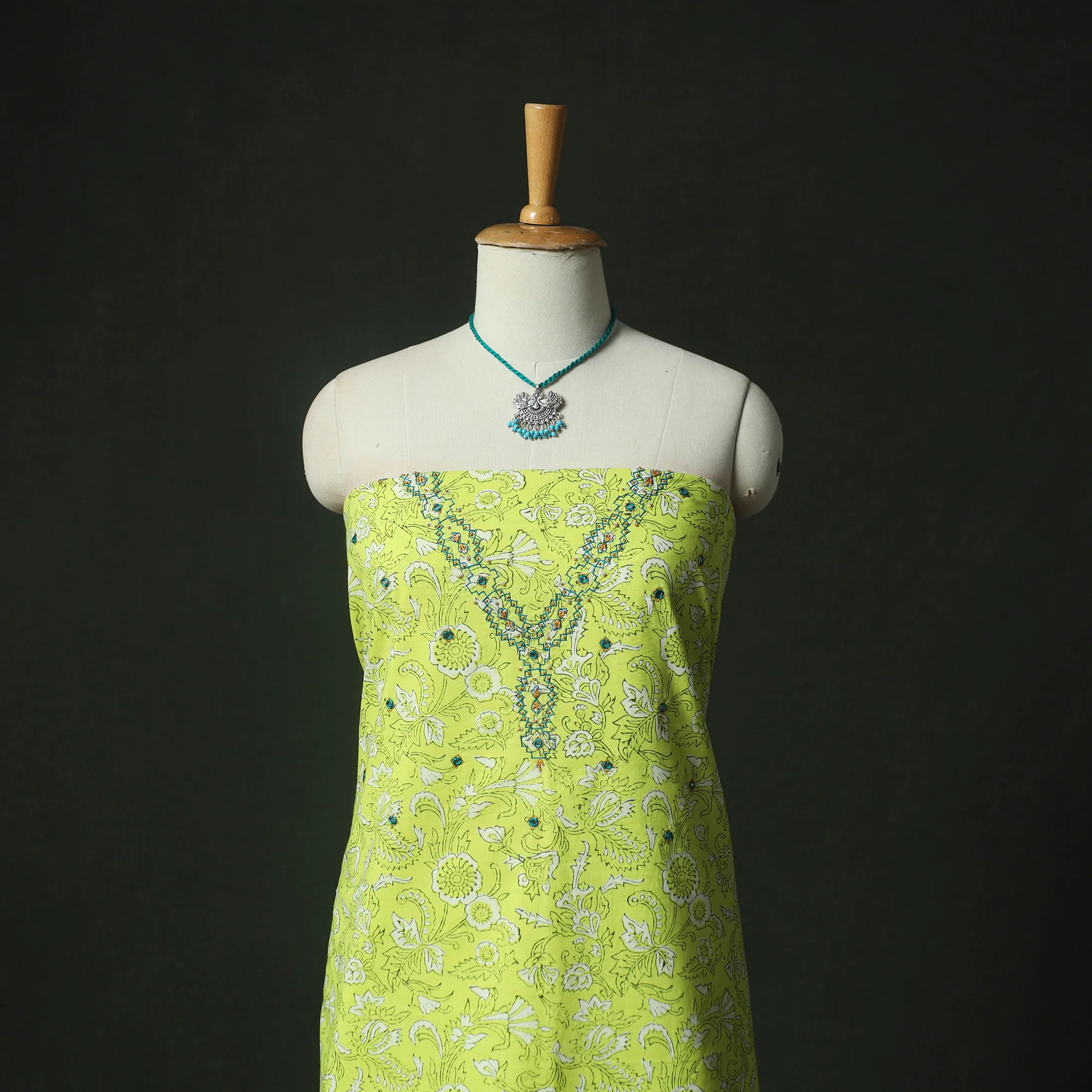 Green - Hand Embroidered Sanganeri Block Print Cotton 2pc Unstitched Dress Material Kurta Set with Jewellery 02 - Image 2