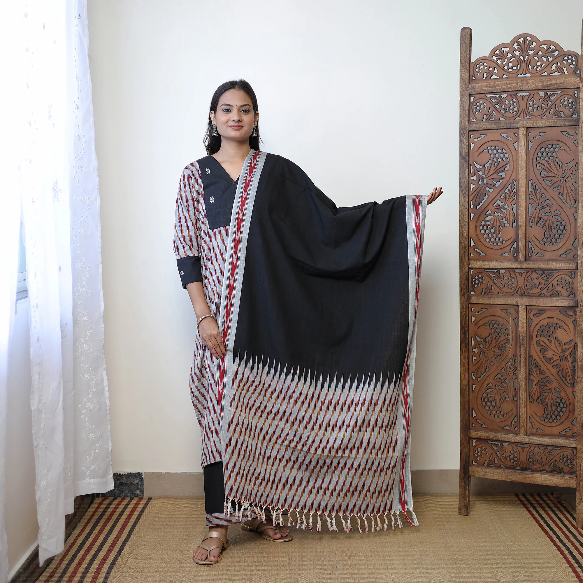 Grey - Handloom Cotton Pochampally Ikat Kurta Set 13 - Image 2