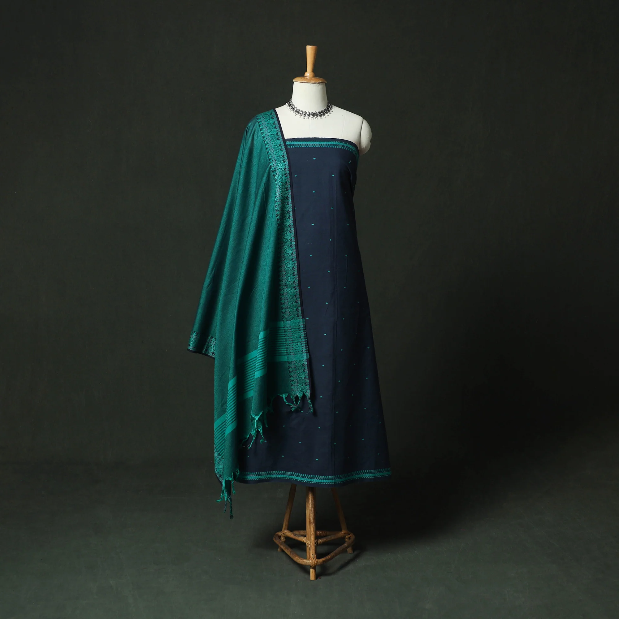 Jacquard Woven 2pc Cotton Unstitched Dress Material Kurta Set with Earrings 01