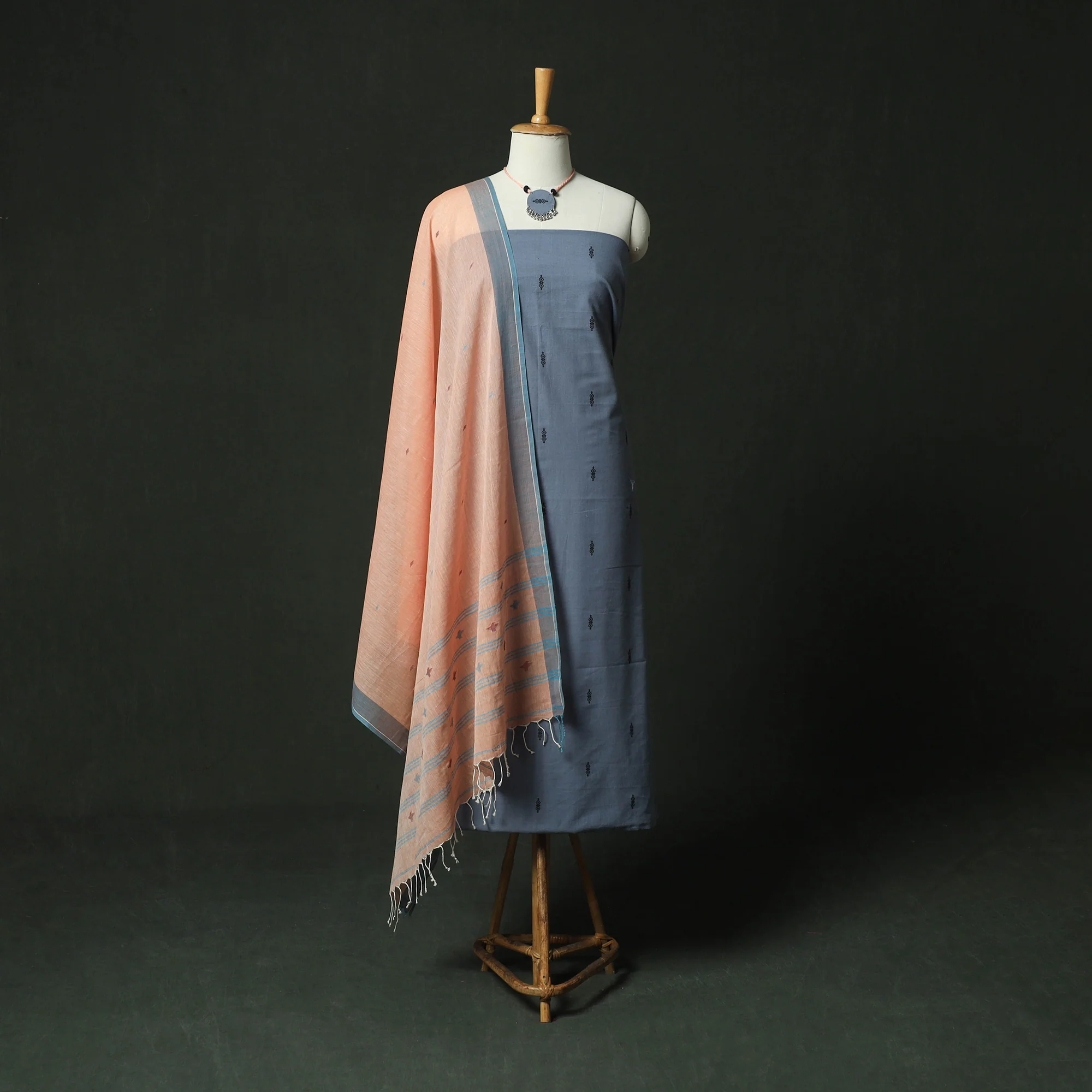 Jacquard Woven 2pc Cotton Unstitched Dress Material Kurta Set with Jewellery 05