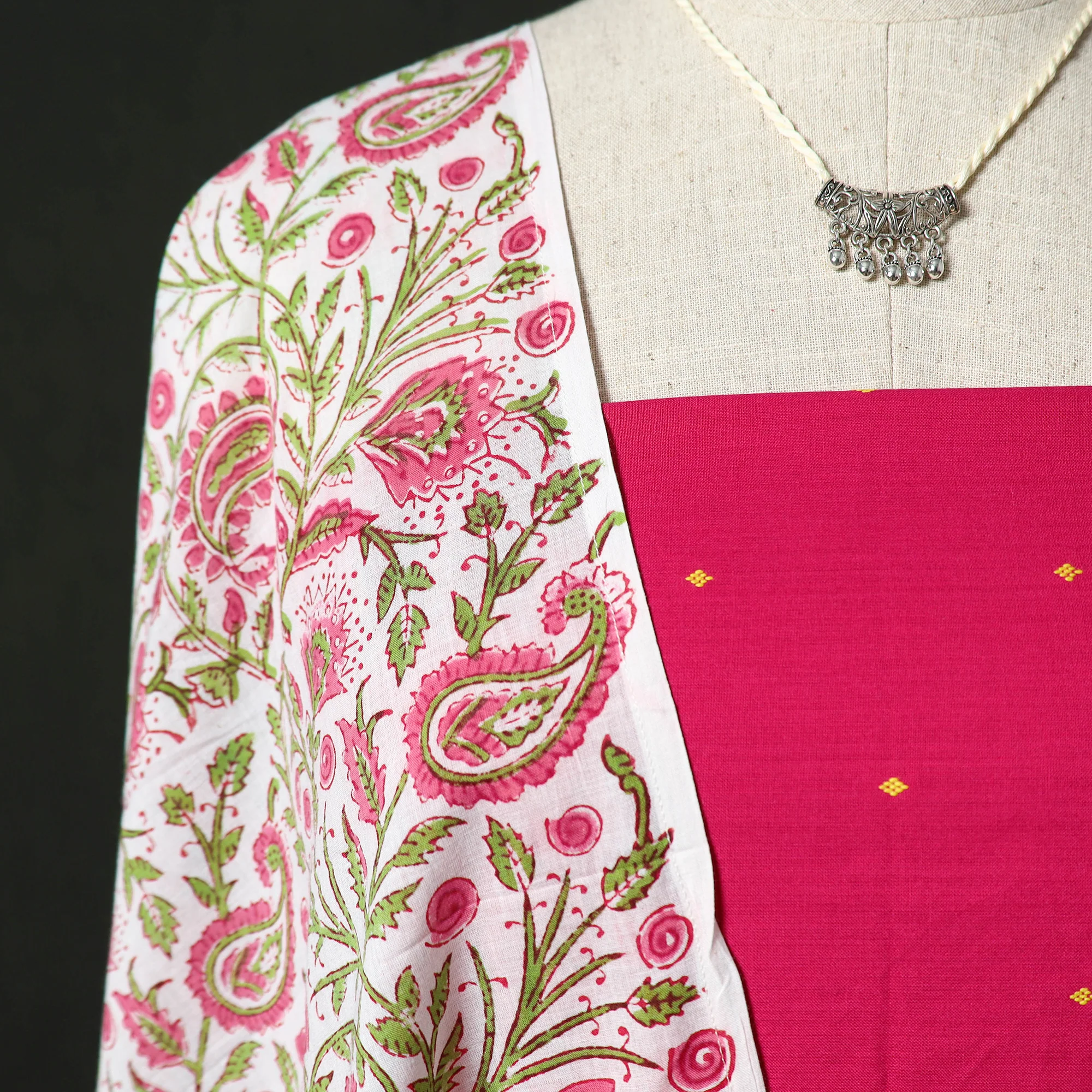 Jacquard Woven 2pc Cotton Unstitched Dress Material Kurta Set with Jewellery 06 - Image 3