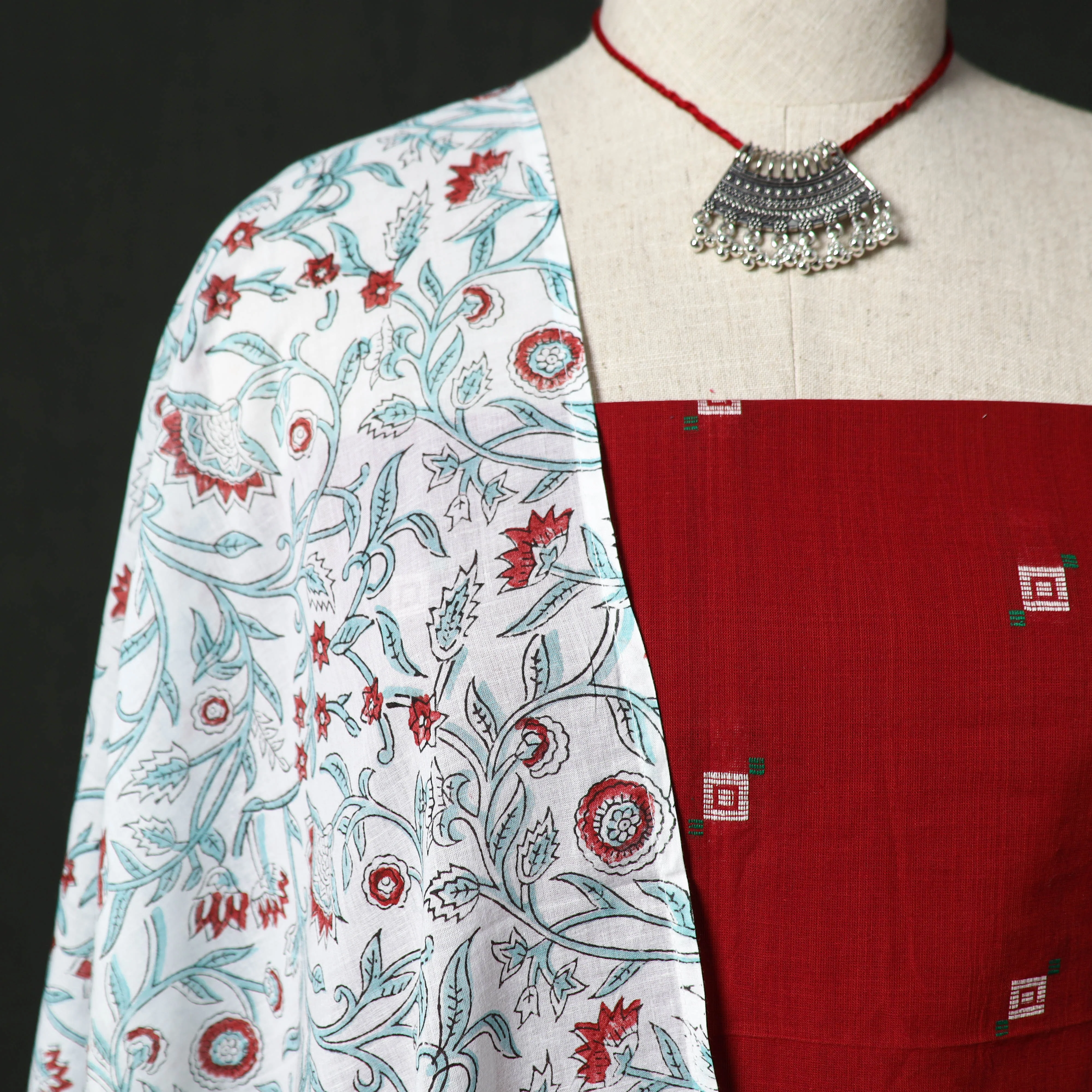 Jacquard Woven 2pc Cotton Unstitched Dress Material Kurta Set with Jewellery 11 - Image 3