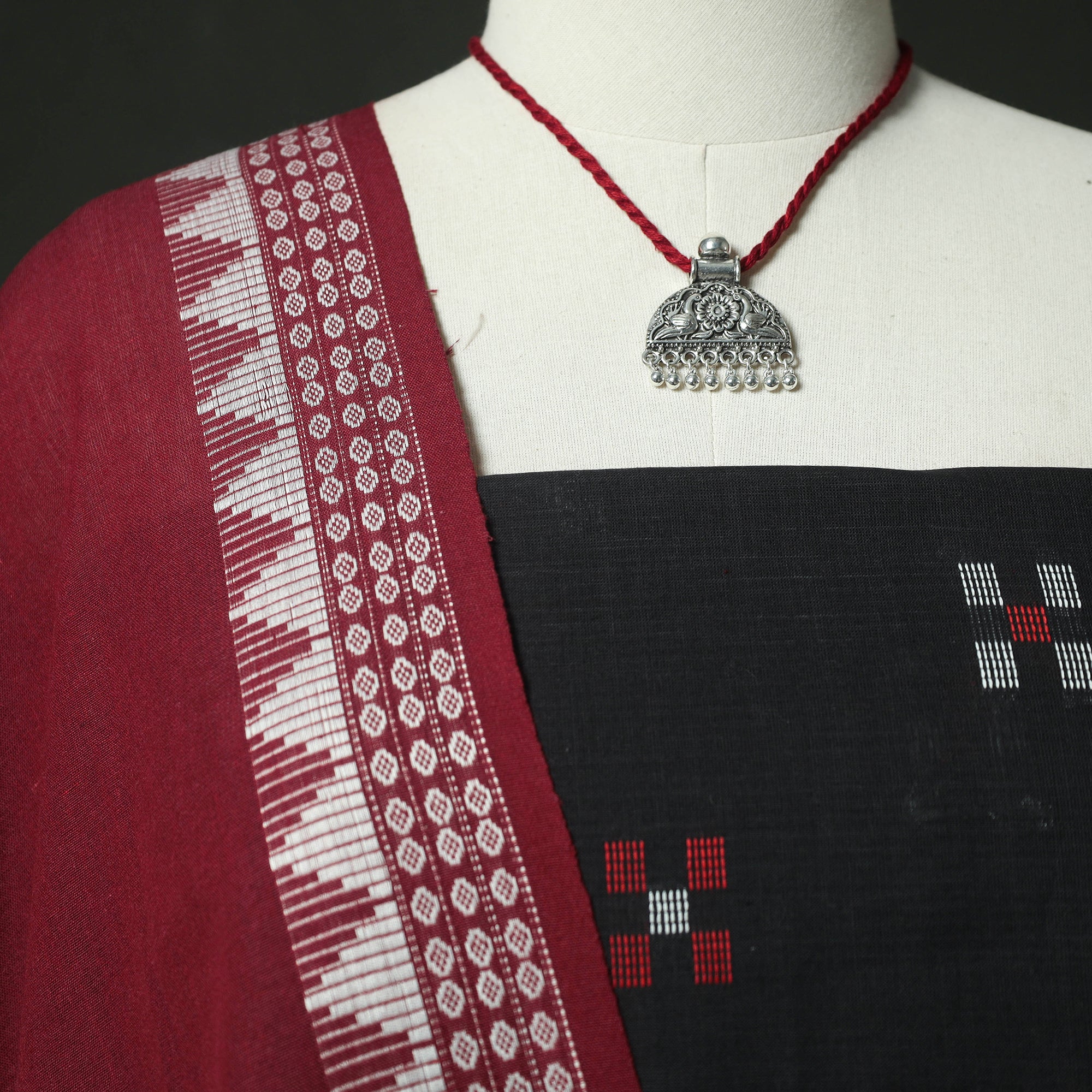 Jacquard Woven 2pc Cotton Unstitched Dress Material Kurta Set with Jewellery 13 - Image 3