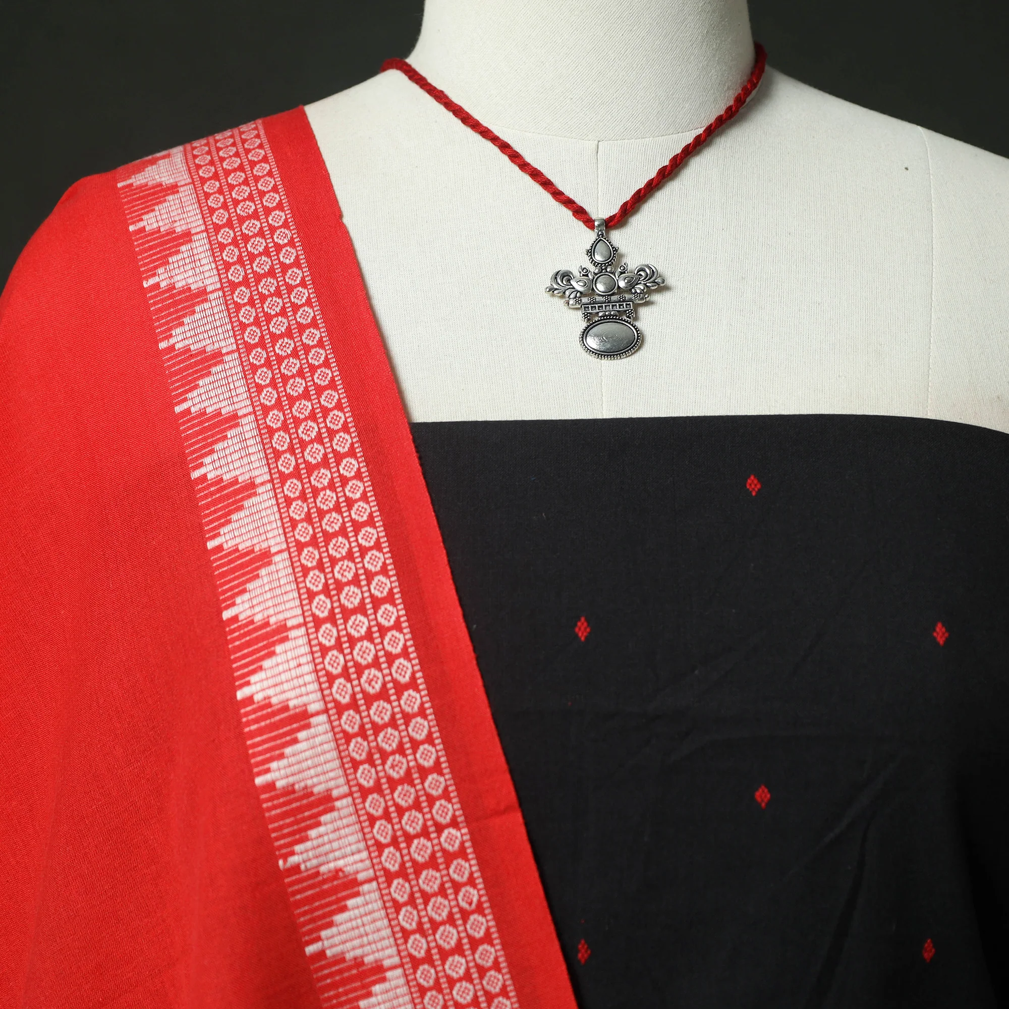 Jacquard Woven 2pc Cotton Unstitched Dress Material Kurta Set with Jewellery 15 - Image 3
