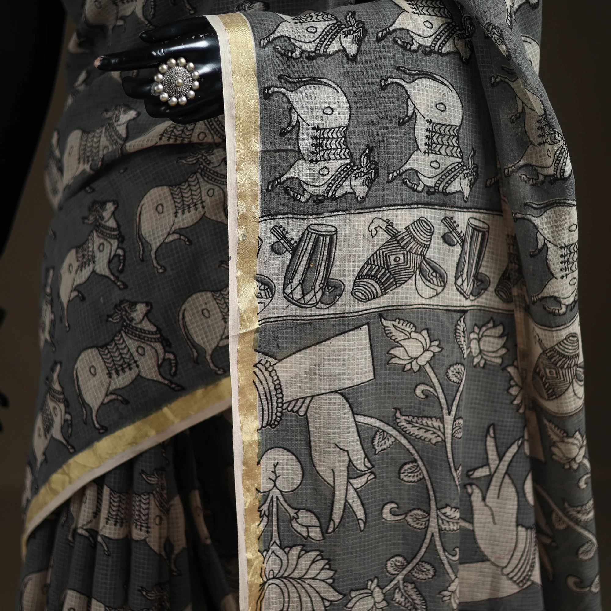Kalamkari Printed Kota Doria Cotton Saree 22 - Image 3