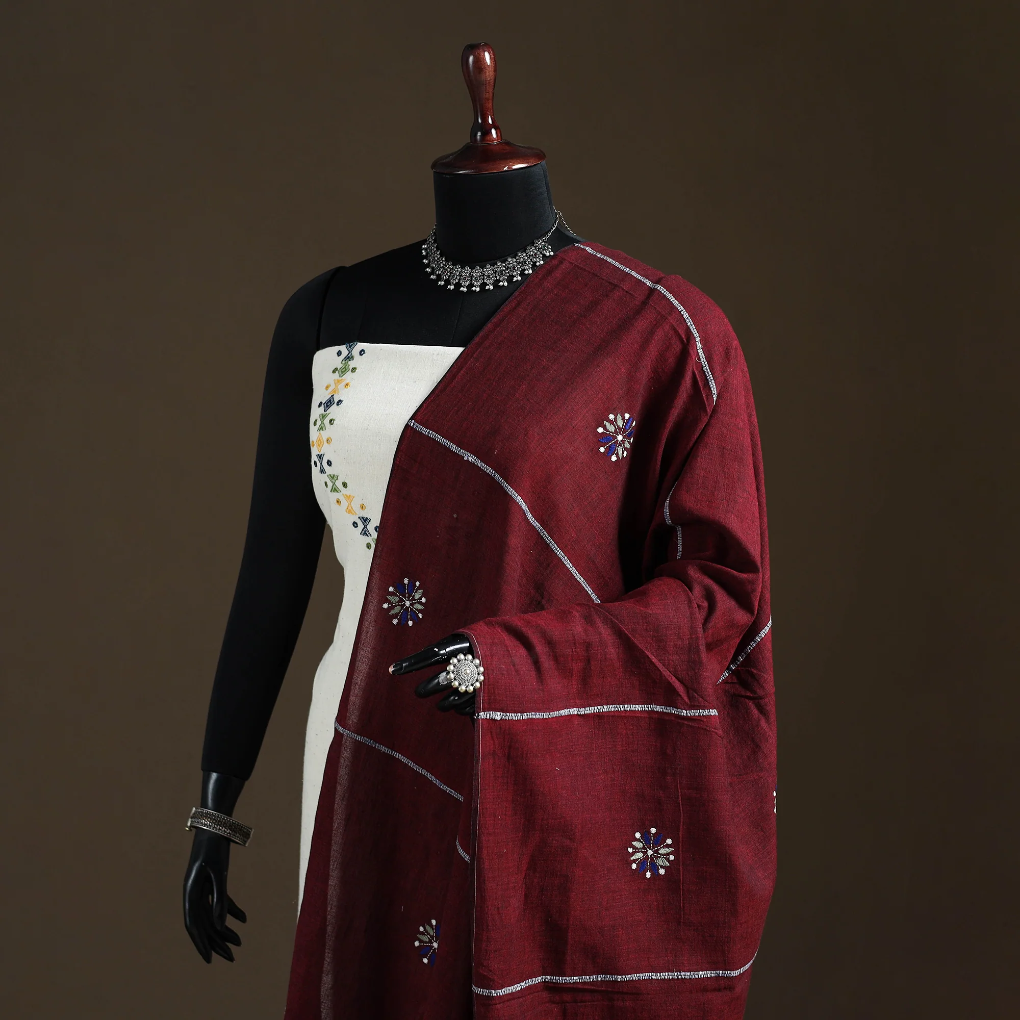Maroon - Kantha Hand Embroidered Khes Handwoven Cotton Dupatta 01 - Image 2