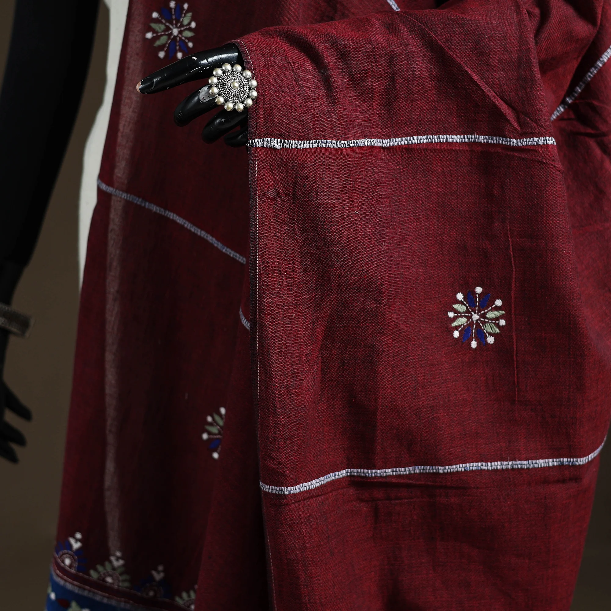 Maroon - Kantha Hand Embroidered Khes Handwoven Cotton Dupatta 01 - Image 3