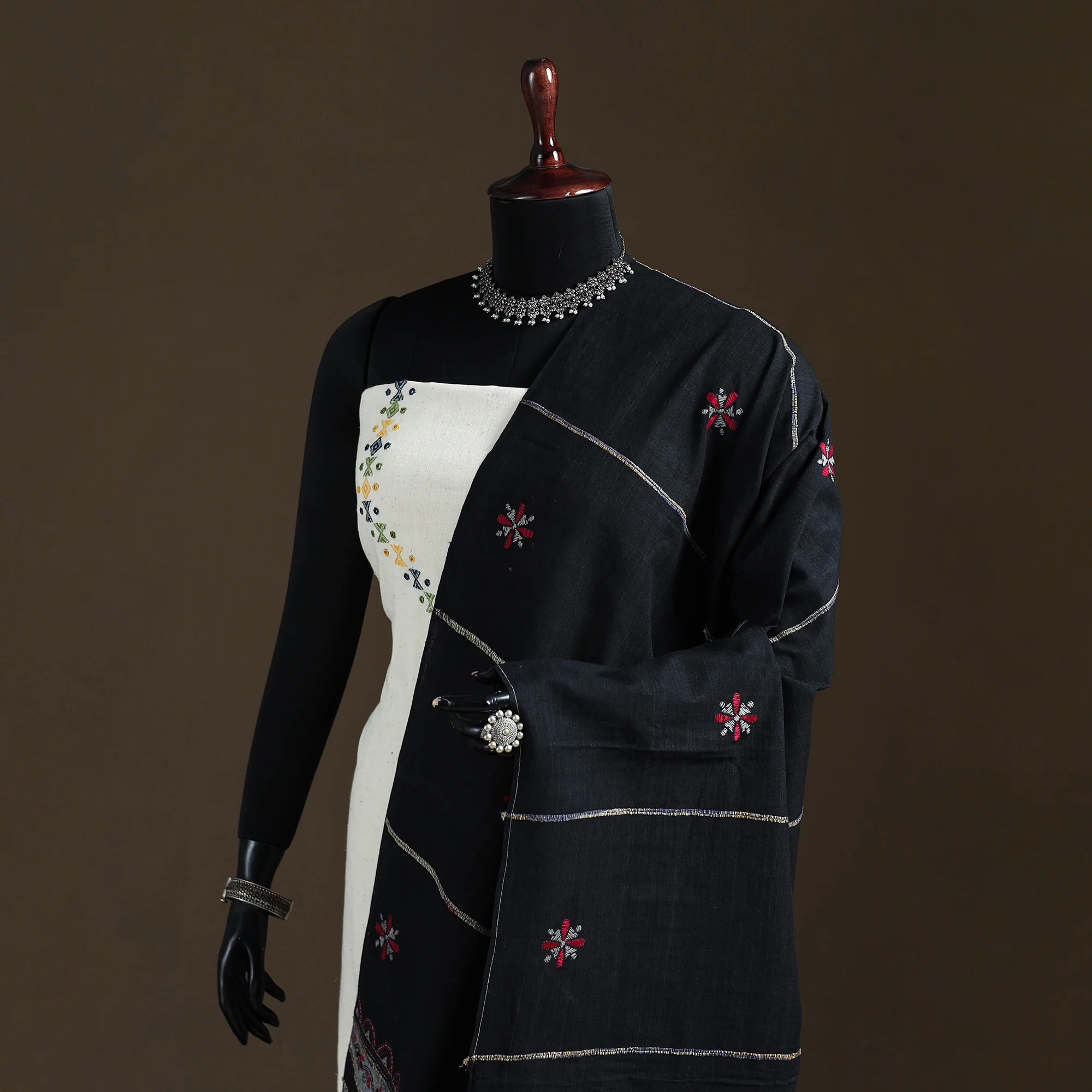 Black - Kantha Hand Embroidered Khes Handwoven Cotton Dupatta 07 - Image 2