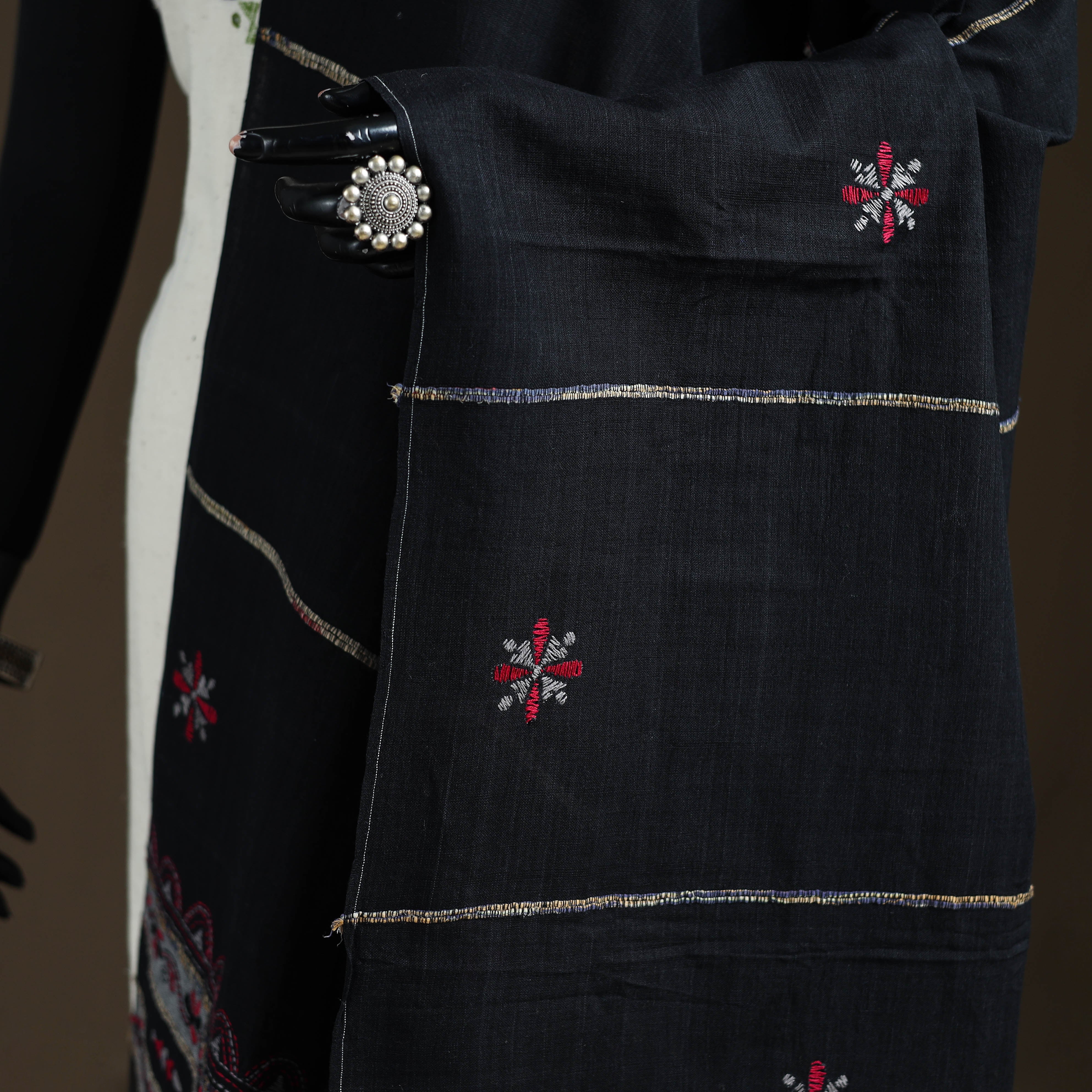 Black - Kantha Hand Embroidered Khes Handwoven Cotton Dupatta 07 - Image 3