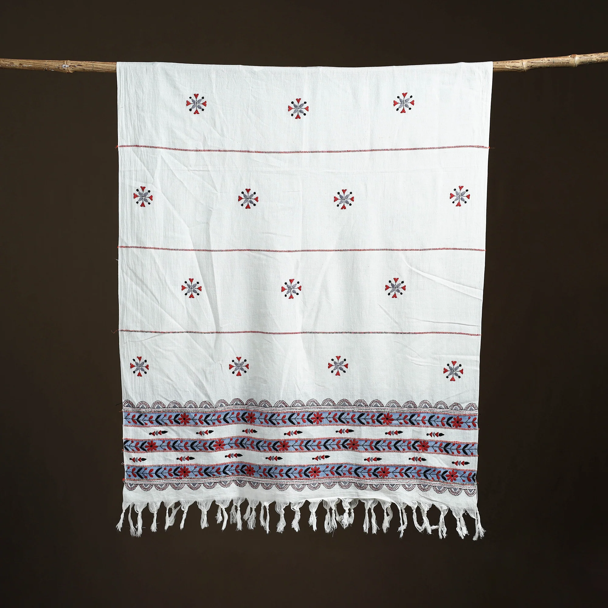 White - Kantha Hand Embroidered Khes Handwoven Cotton Dupatta 17 - Image 5