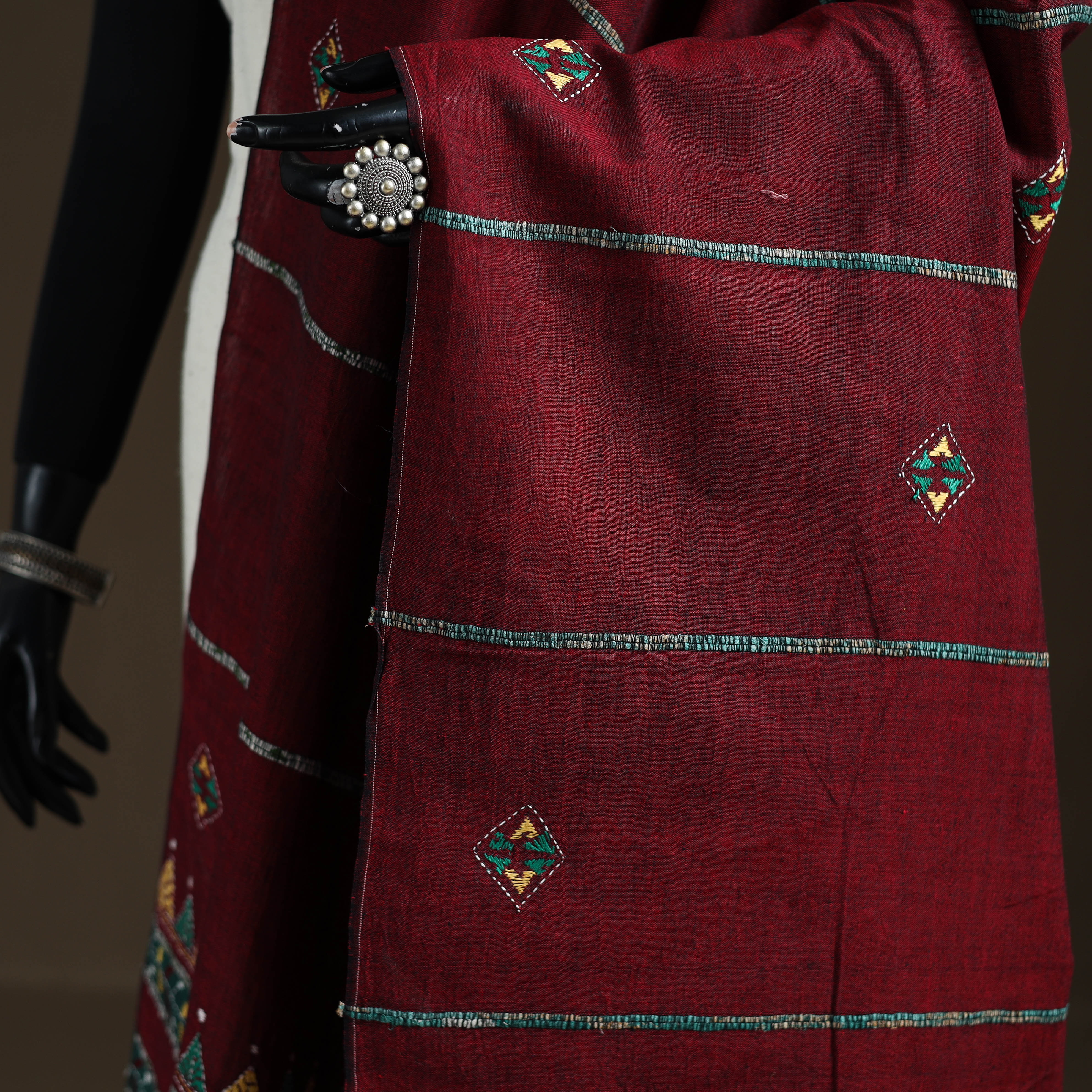 Maroon - Kantha Hand Embroidered Khes Handwoven Cotton Dupatta 20 - Image 3
