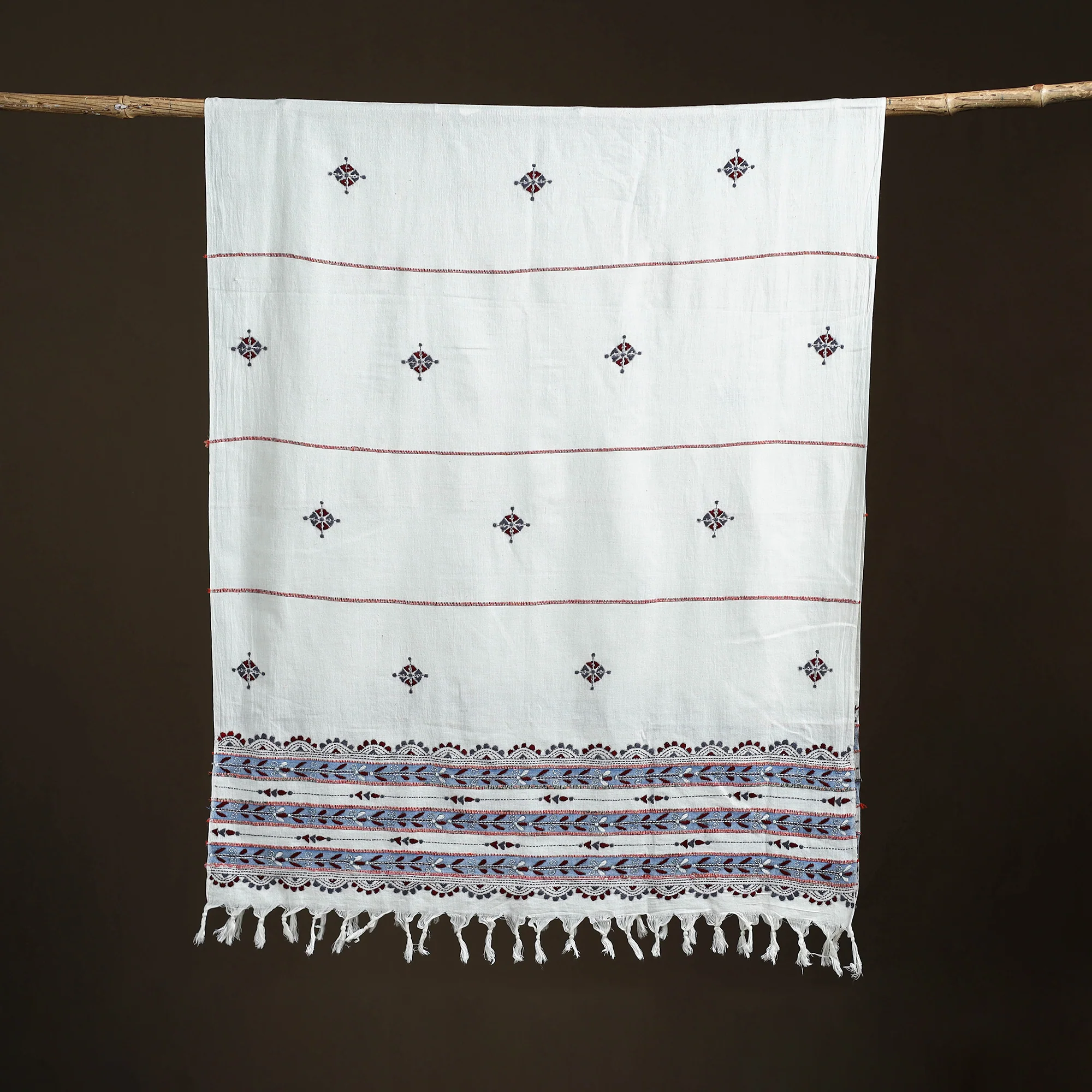 White - Kantha Hand Embroidered Khes Handwoven Cotton Dupatta 25 - Image 5