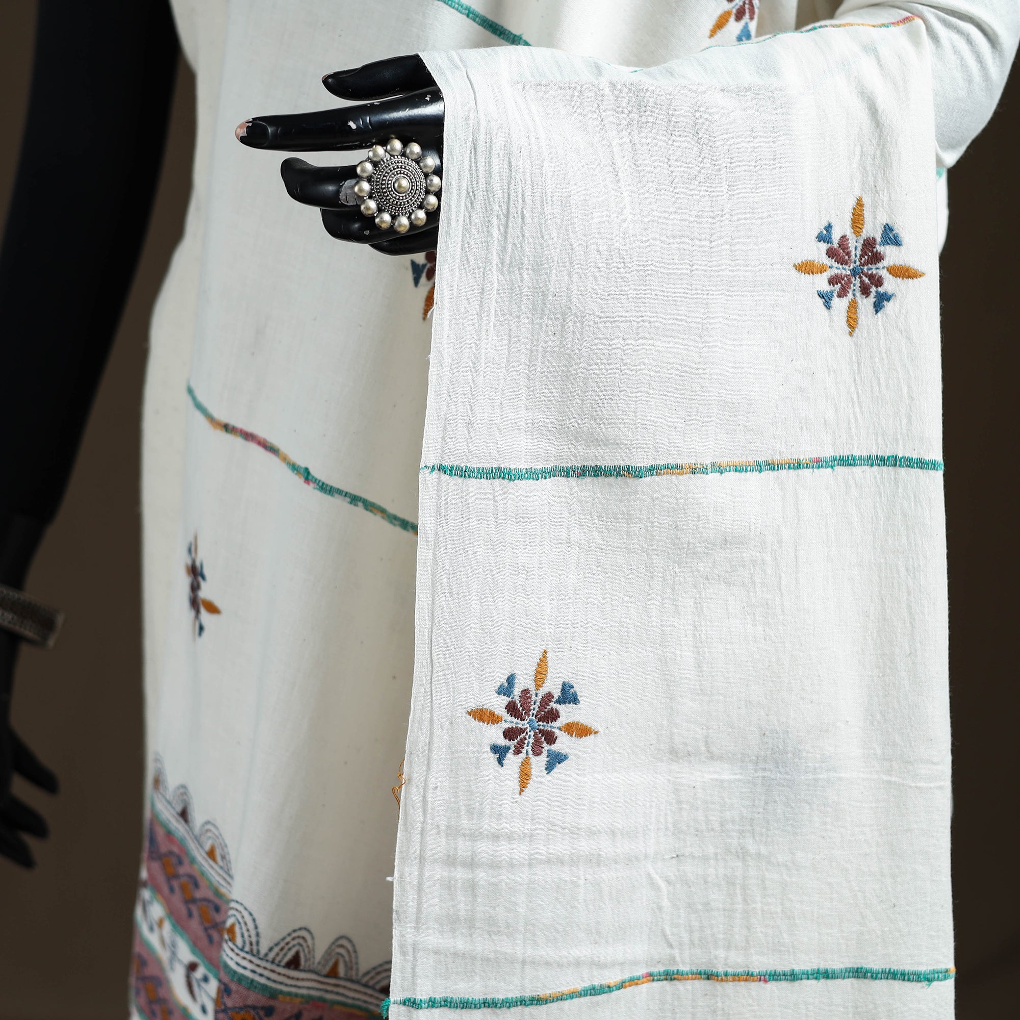 White - Kantha Hand Embroidered Khes Handwoven Cotton Dupatta 27 - Image 3