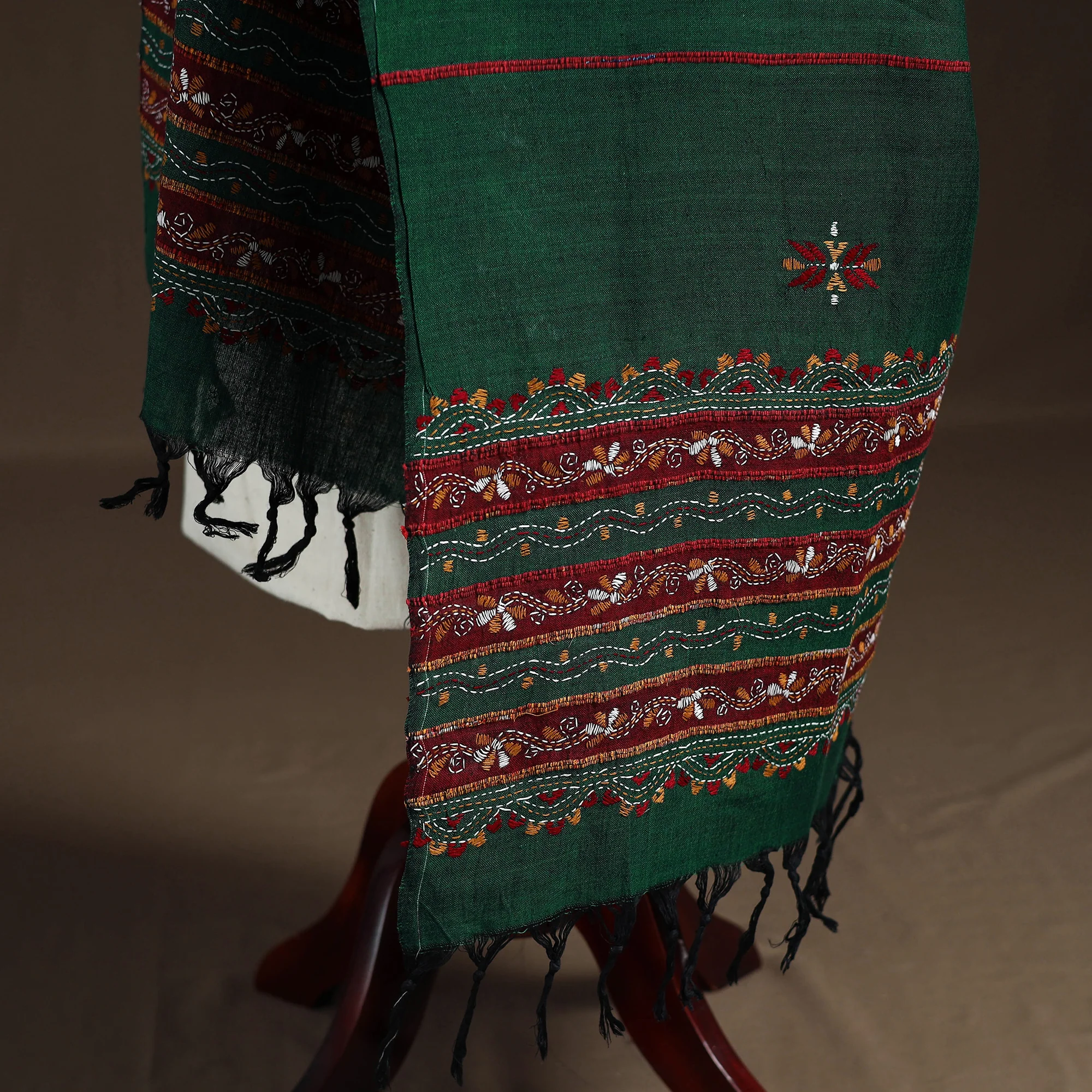 Green - Kantha Hand Embroidered Khes Handwoven Cotton Dupatta 36 - Image 4