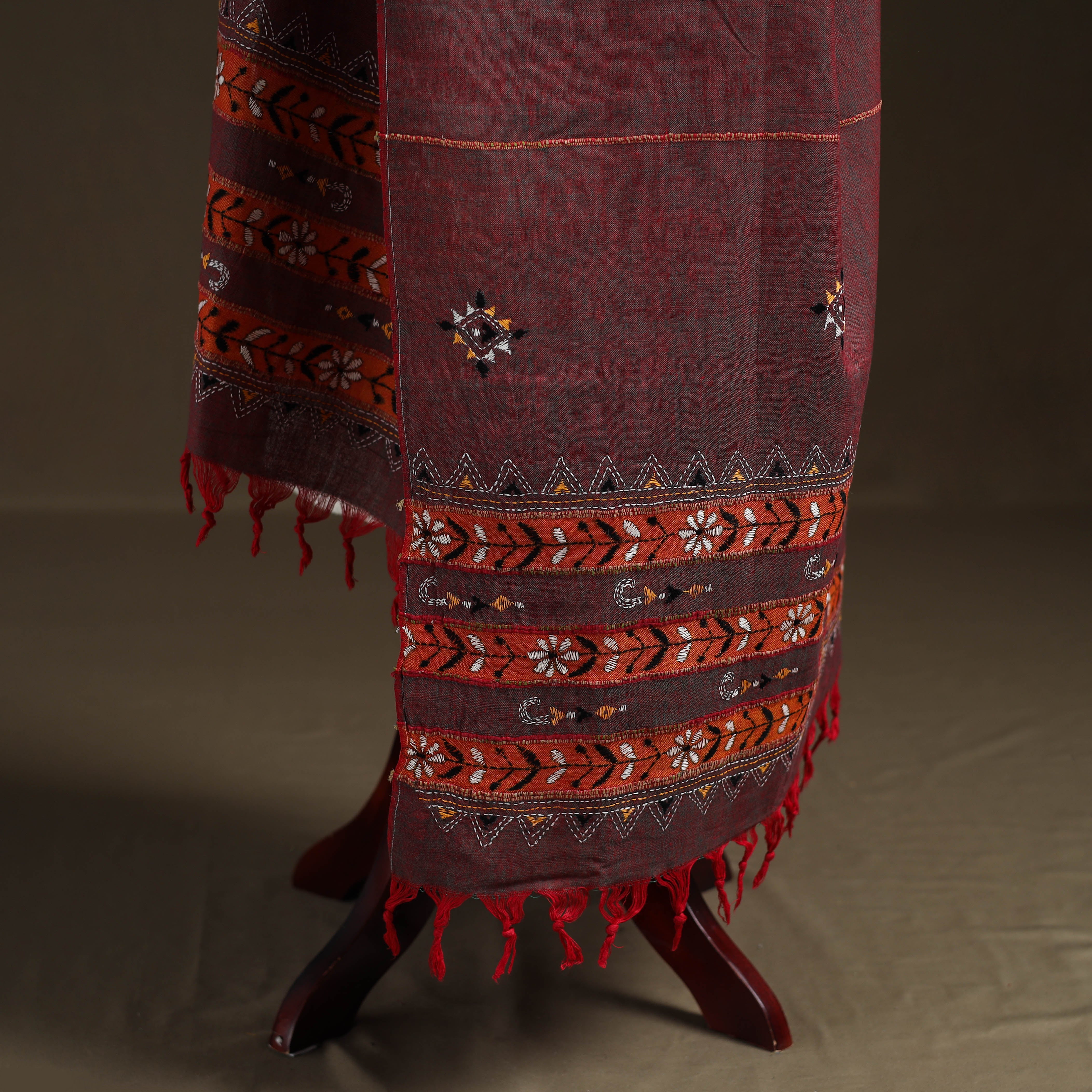 Maroon - Kantha Hand Embroidered Khes Handwoven Cotton Dupatta 43 - Image 4