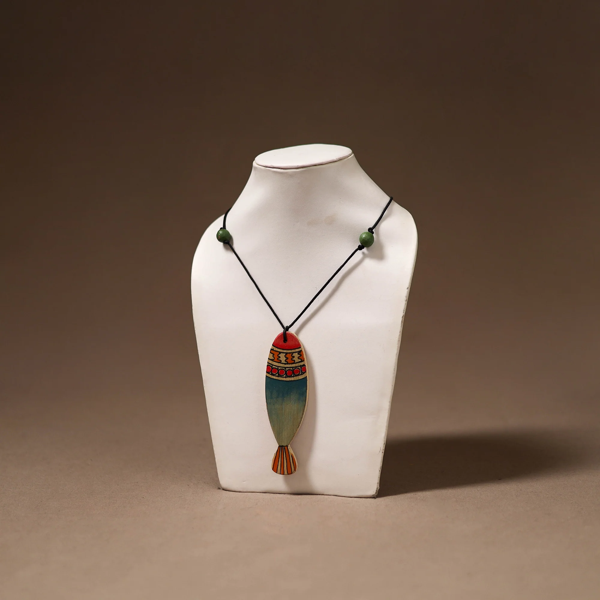 Kerala Mural Handpainted Bamboo Fish Necklace 146
