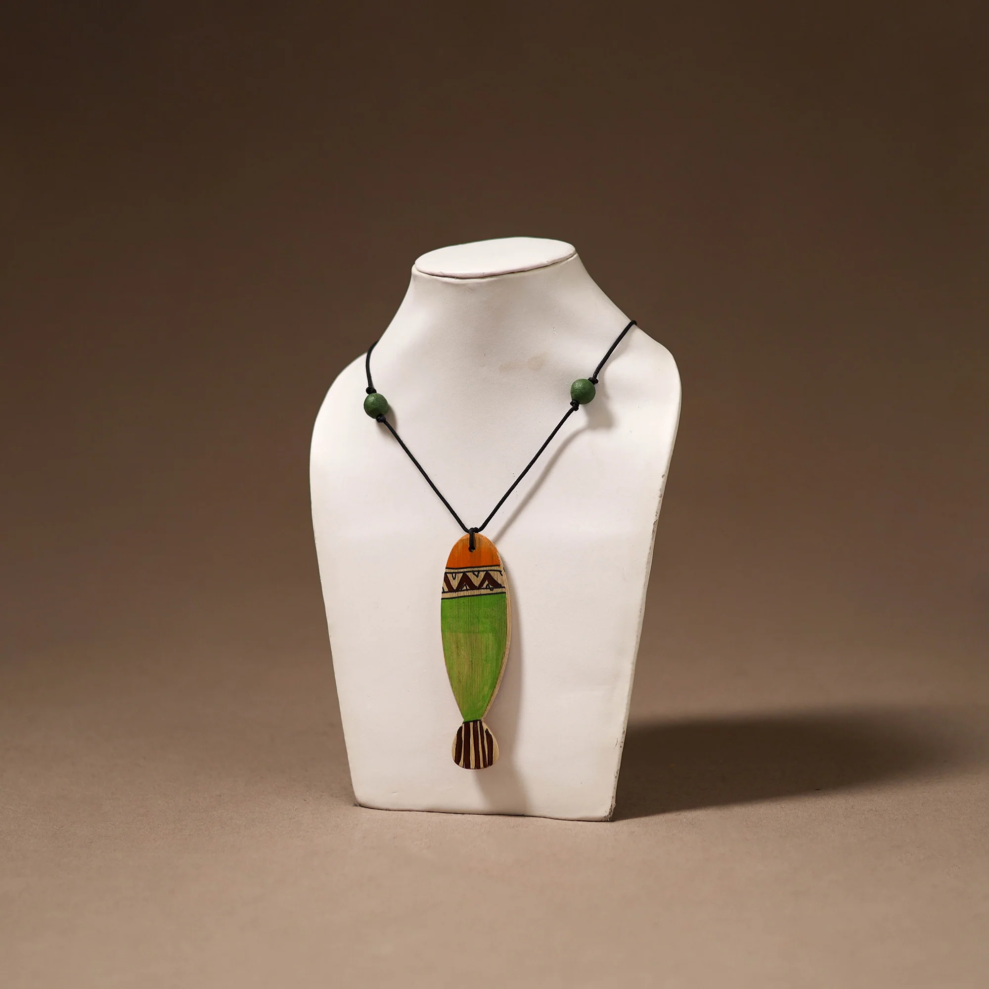 Kerala Mural Handpainted Bamboo Fish Necklace 156