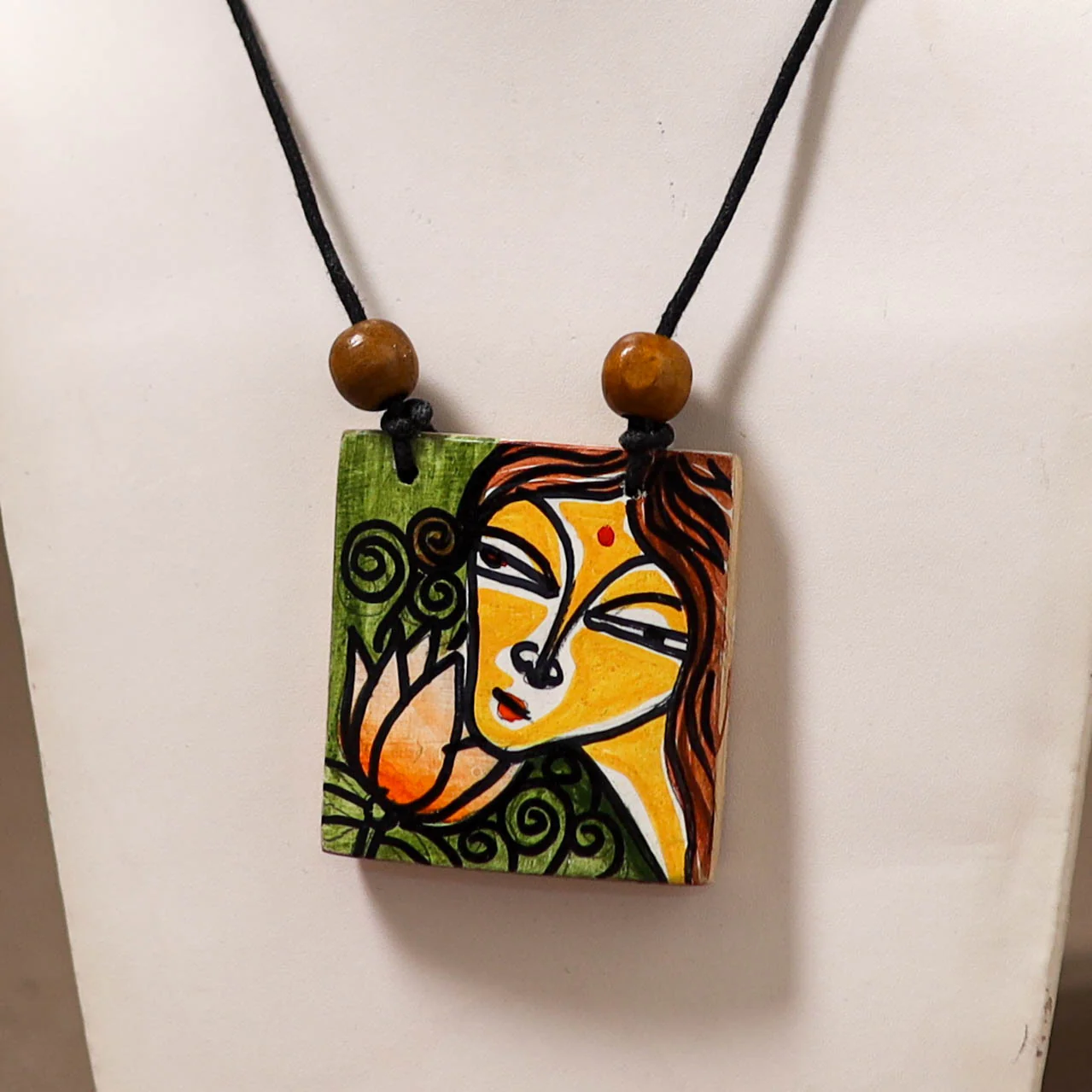 Kerala Mural Handpainted Bamboo Necklace 171 - Image 2