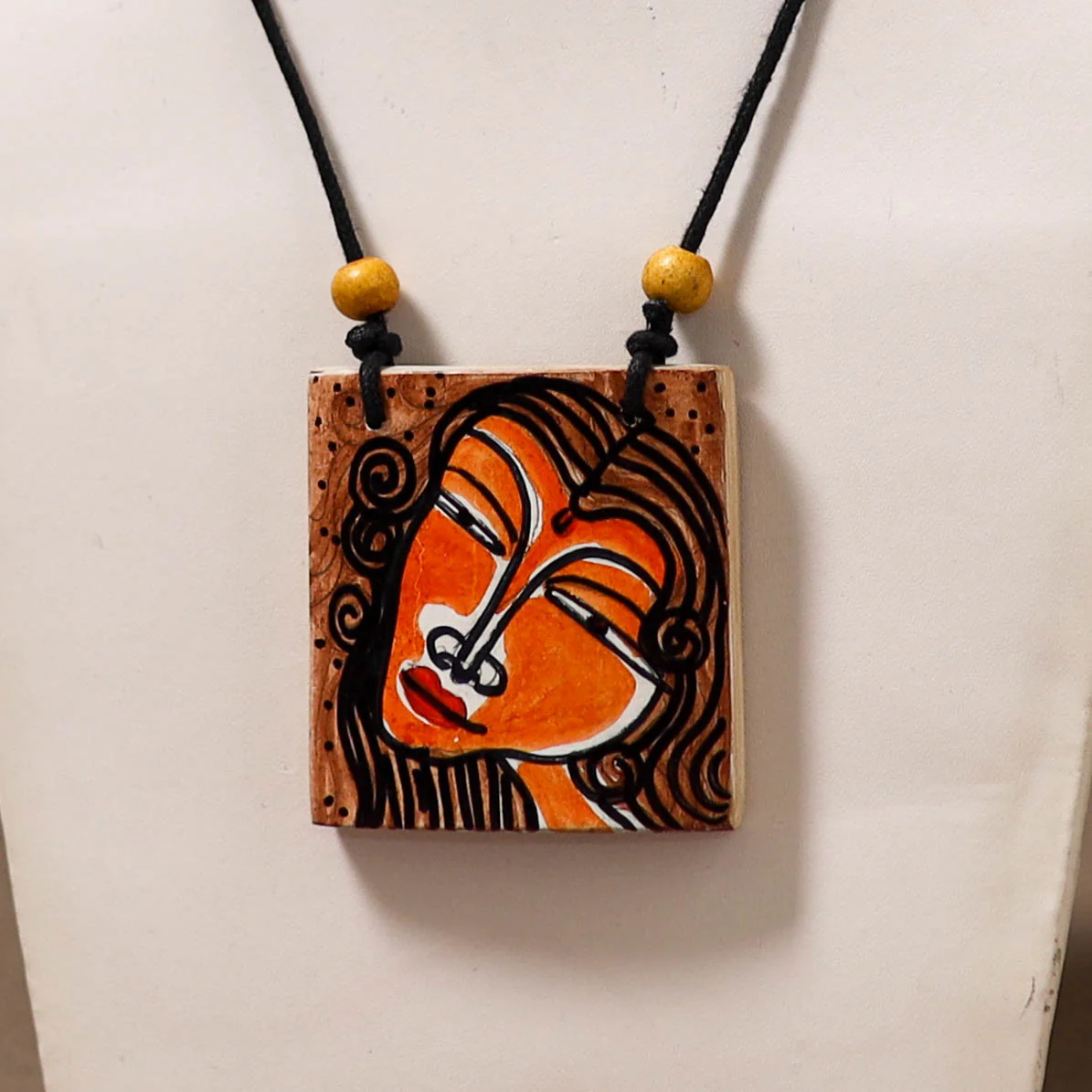 Kerala Mural Handpainted Bamboo Necklace 200 - Image 2