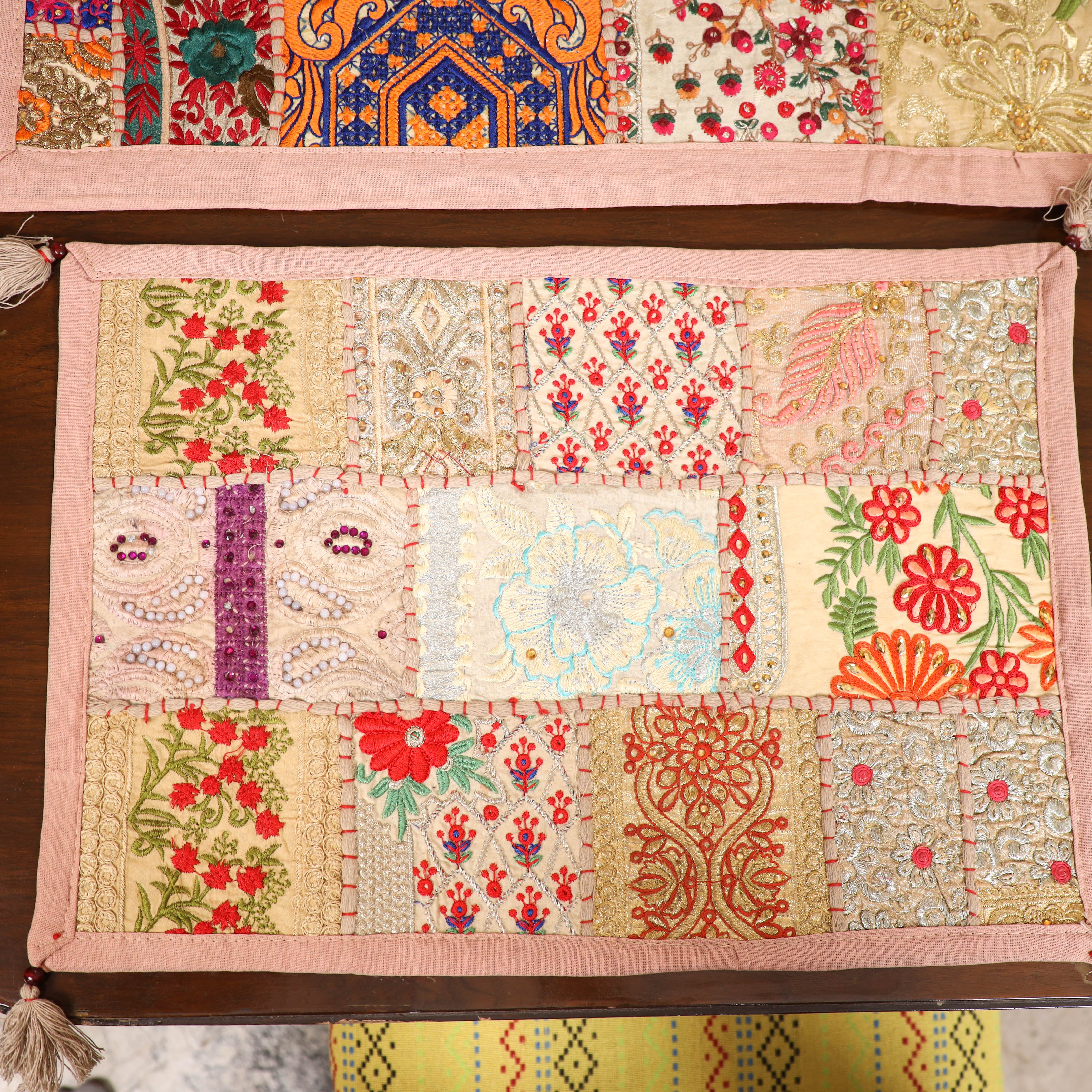 Khambadiya Patchwork Table Runner Set (Set of 7) 01 - Image 4