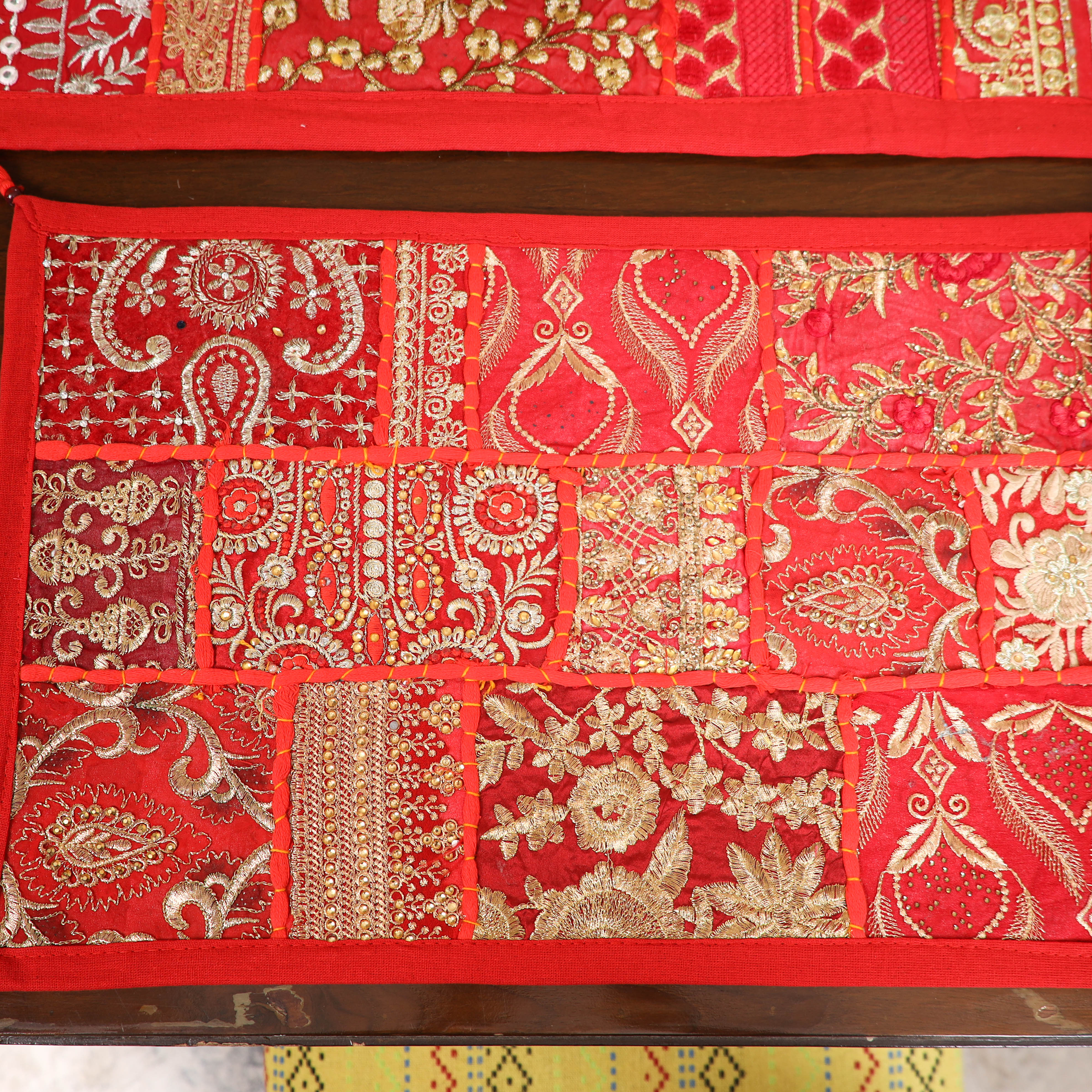 Khambadiya Patchwork Table Runner Set (Set of 7) 03 - Image 4