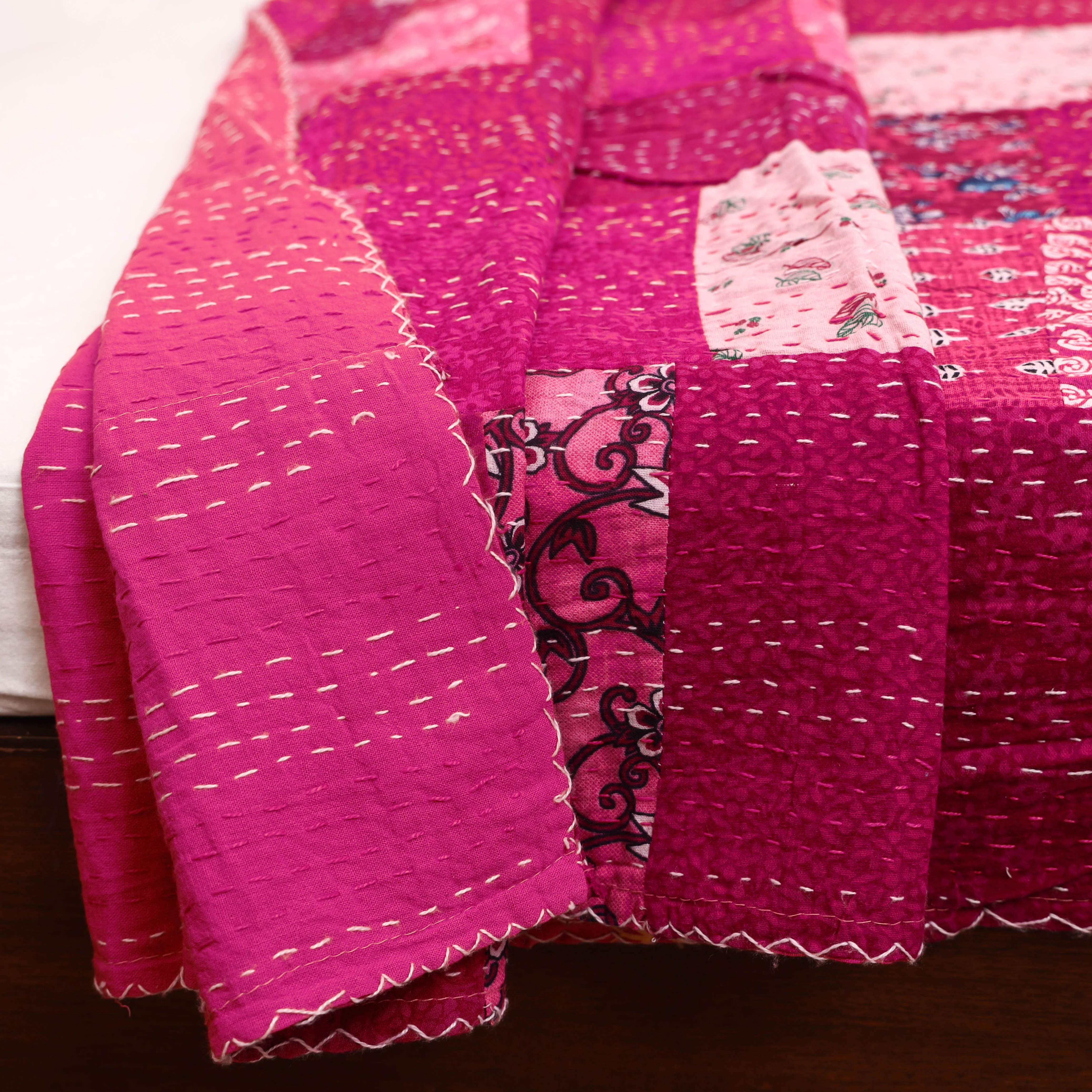 Pink - Khambadiya Tagai Patchwork Quilt / Gudri / Blanket 34 - Image 5