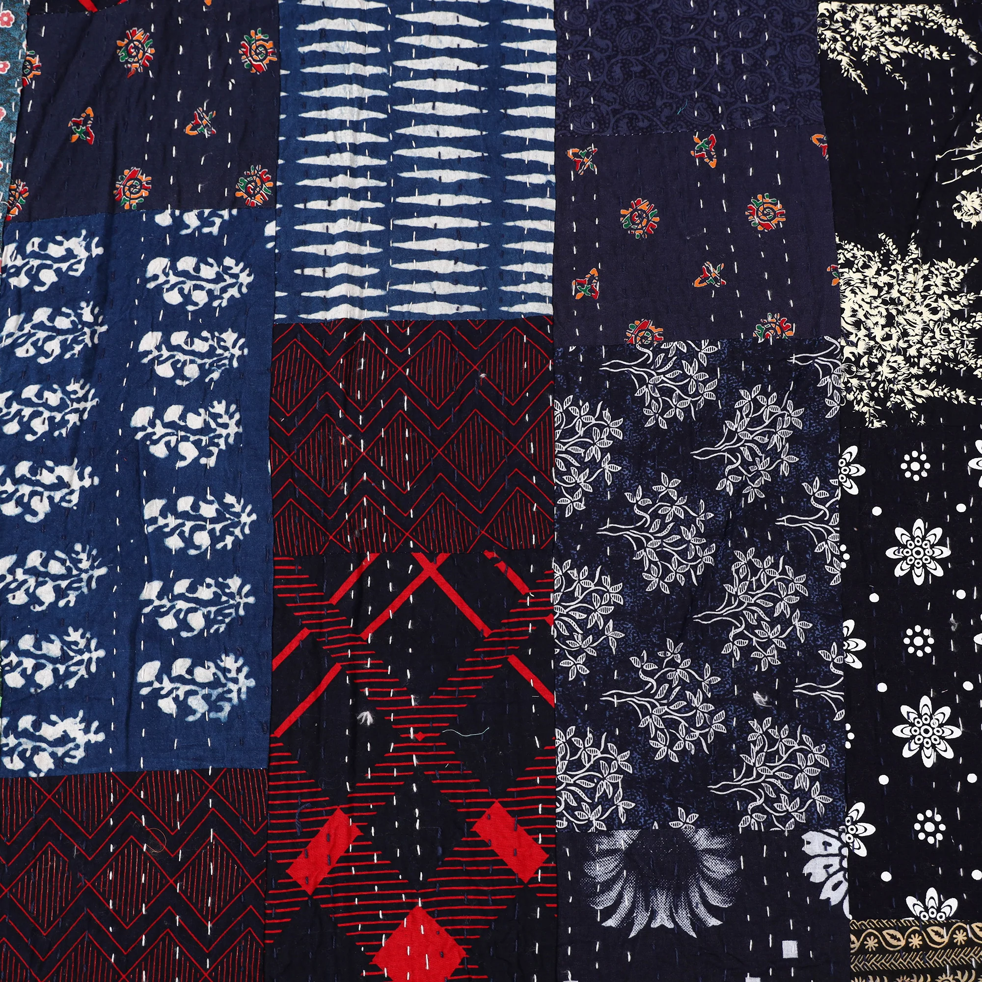 Blue - Khambadiya Tagai Patchwork Quilt / Gudri / Blanket 44 - Image 4