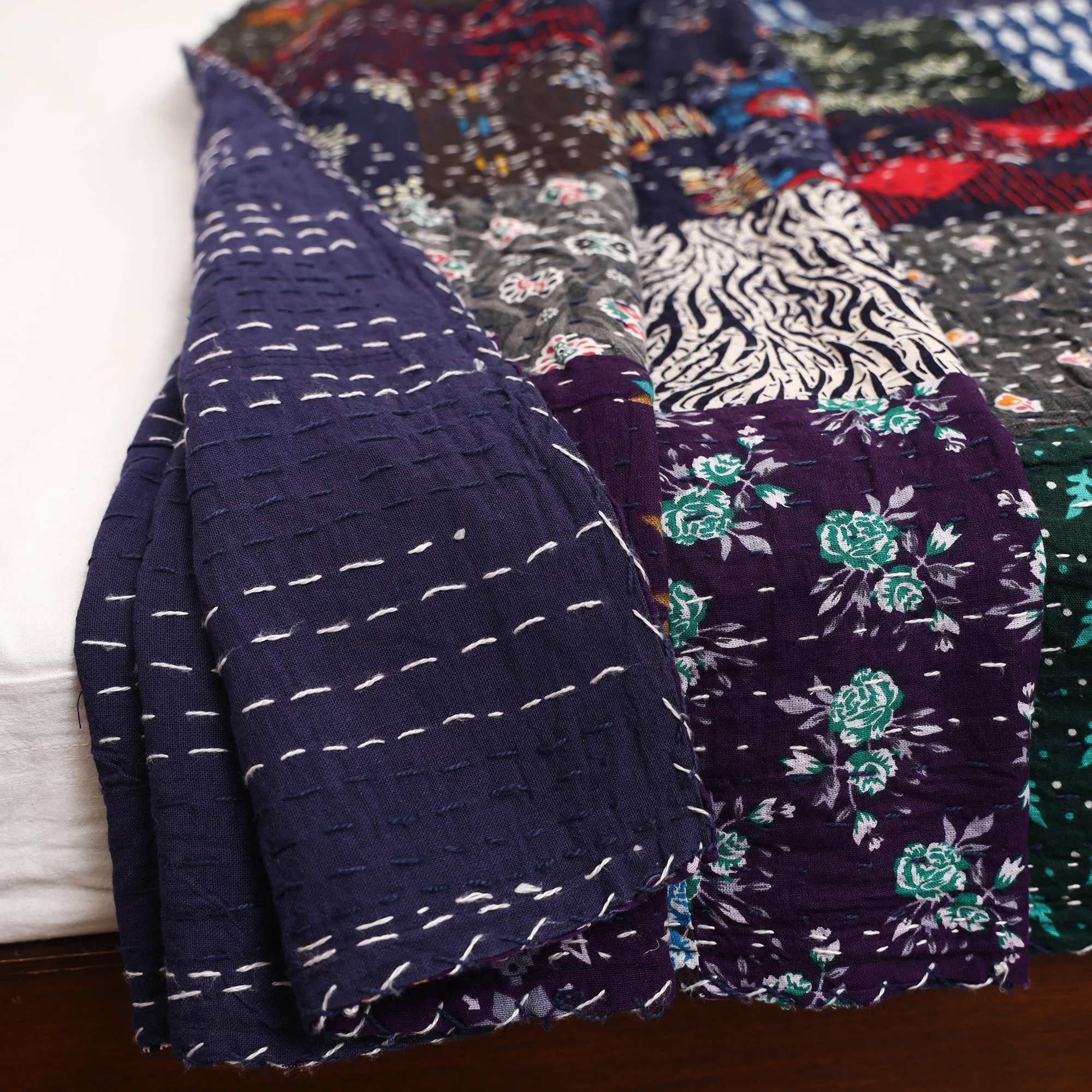 Blue - Khambadiya Tagai Patchwork Quilt / Gudri / Blanket 44 - Image 5