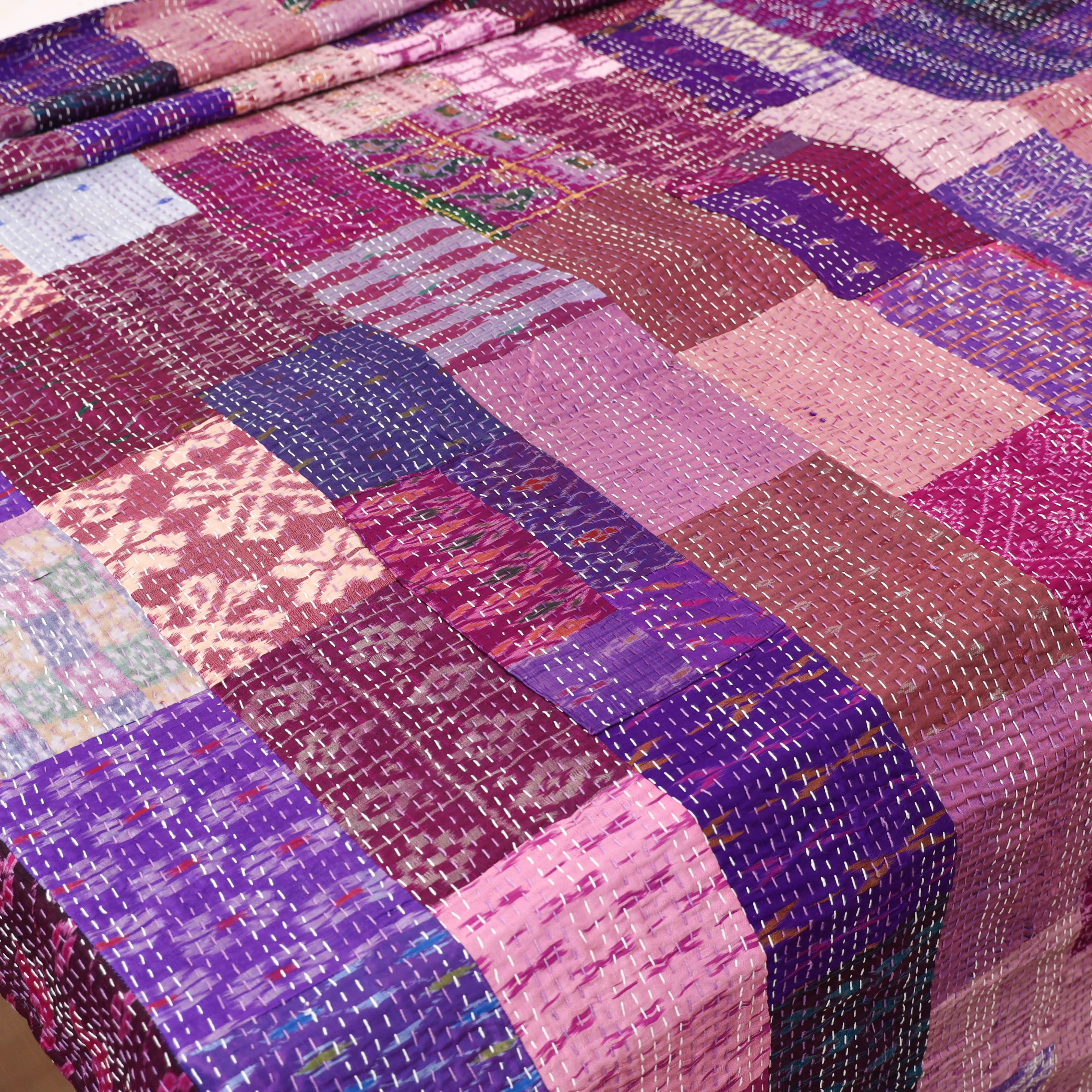 Purple - Khambadiya Tagai Patchwork Quilt / Gudri / Blanket 47 - Image 3