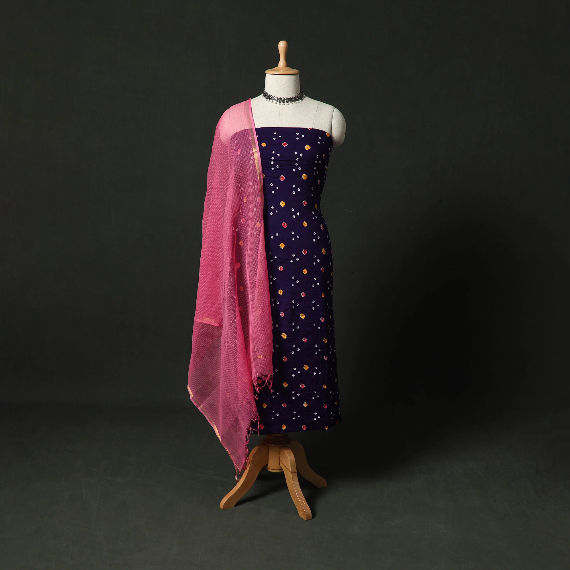 Kutch Bandhani Tie-Dye Cotton 2pc Unstitched Dress Material Kurta Set with Earrings 01