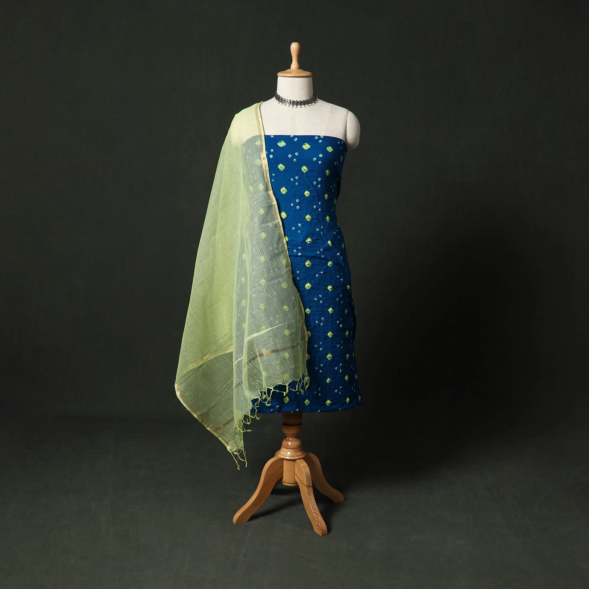 Kutch Bandhani Tie-Dye Cotton 2pc Unstitched Dress Material Kurta Set with Earrings 05