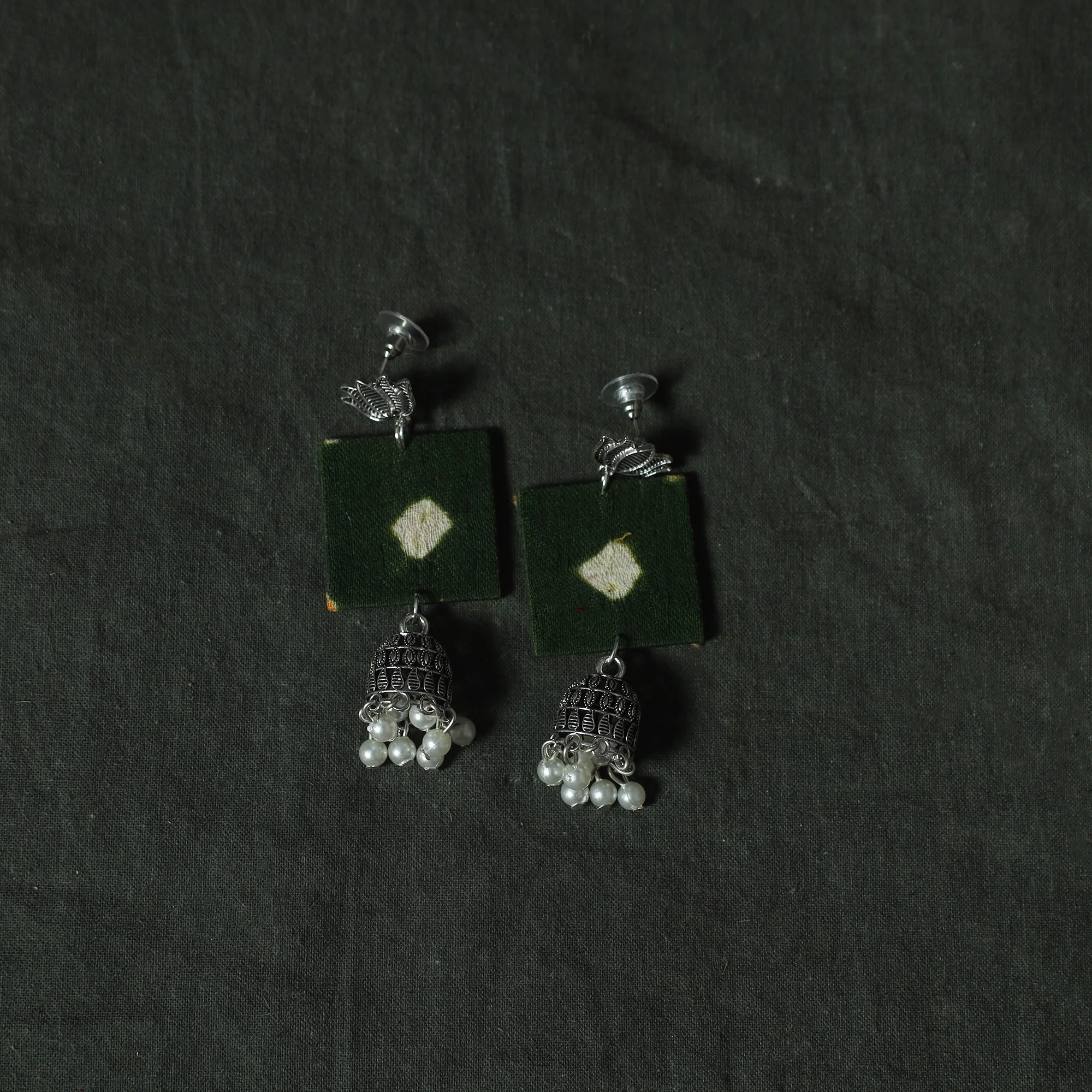 Green - Kutch Bandhani Tie-Dye Cotton 2pc Unstitched Dress Material Kurta Set with Earrings 06 - Image 5