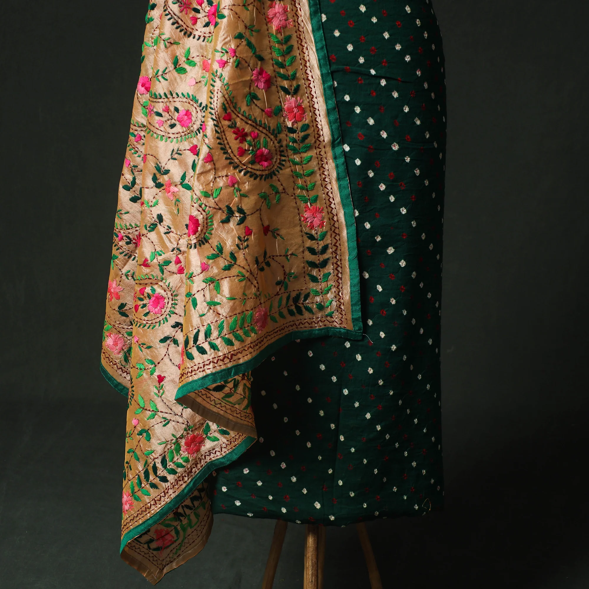 Green - Kutch Bandhani Tie-Dye Cotton 2pc Unstitched Dress Material Kurta Set with Earrings 07 - Image 4