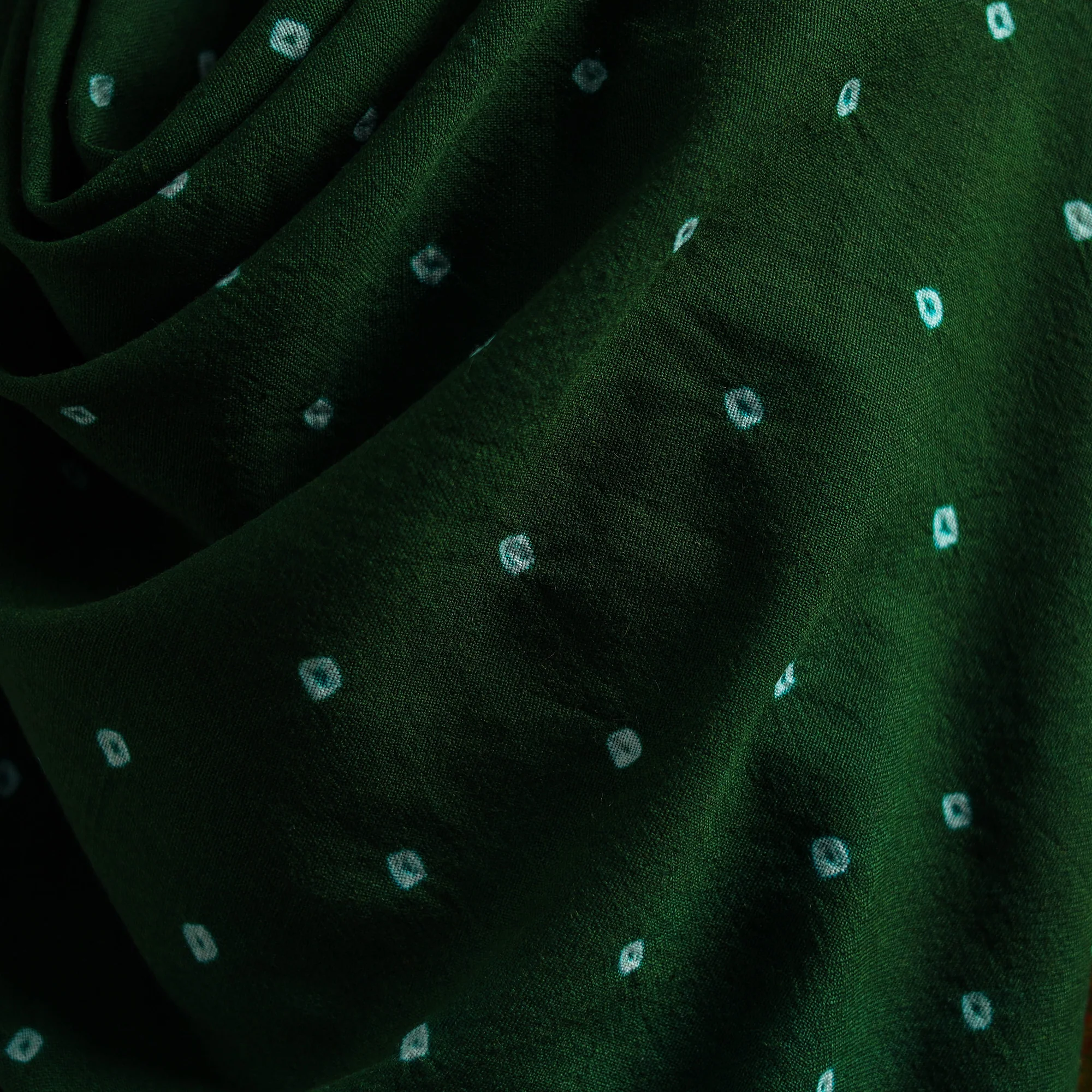 Kutch Bandhani Tie-Dye Handwoven Merino Wool Shawl 10 - Image 3