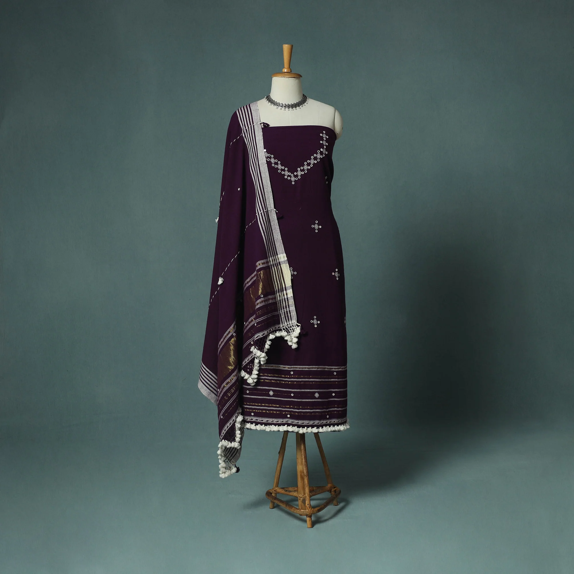 Kutch Bhujodi Handloom Kala Cotton 3pc Unstitched Dress Material Suit Set 01