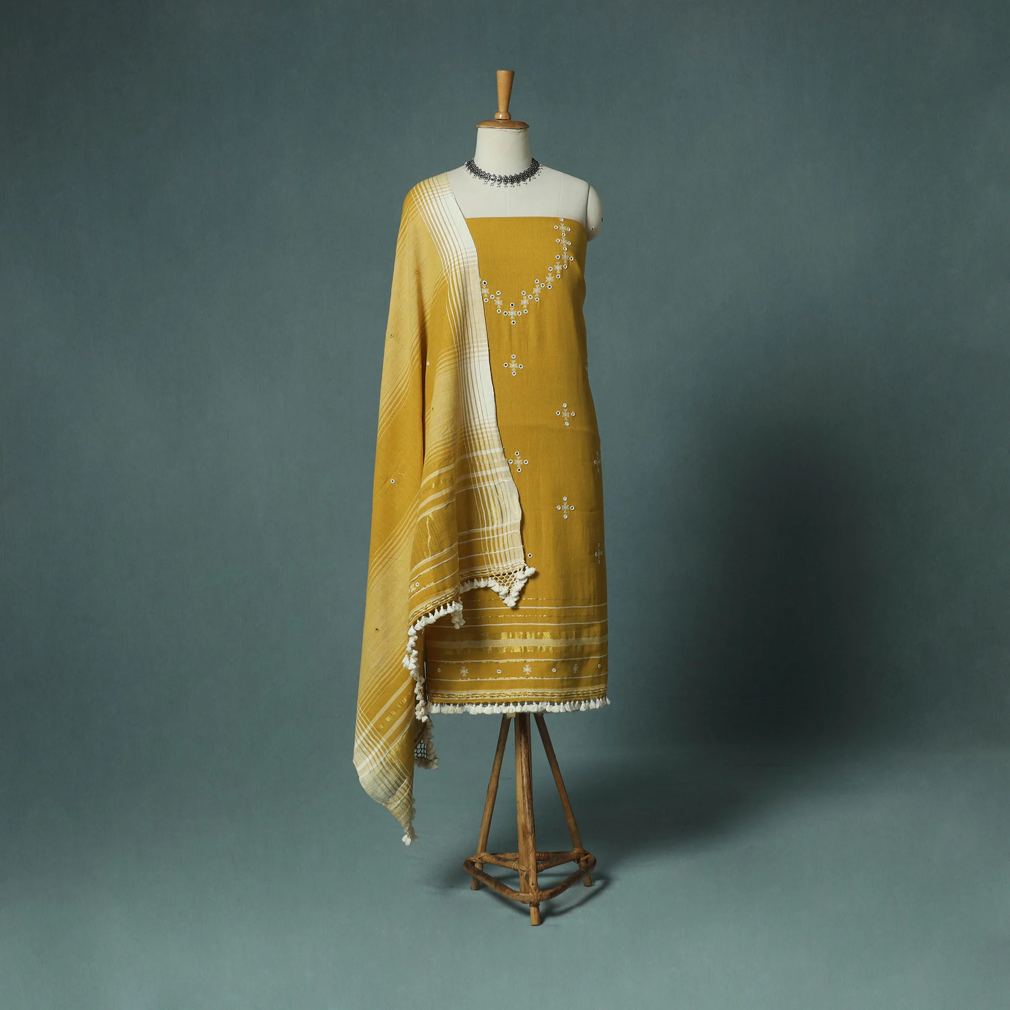 Kutch Bhujodi Handloom Kala Cotton 3pc Unstitched Dress Material Suit Set 03