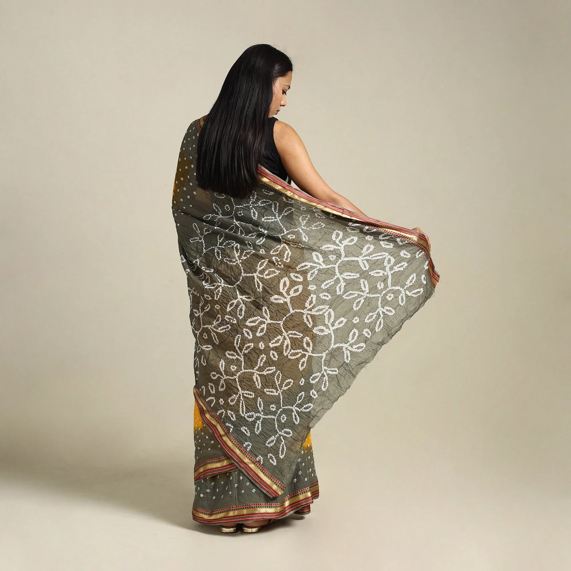 Yellow - Kutch Tie-Dye Cotton Bandhani Saree 10 - Image 4