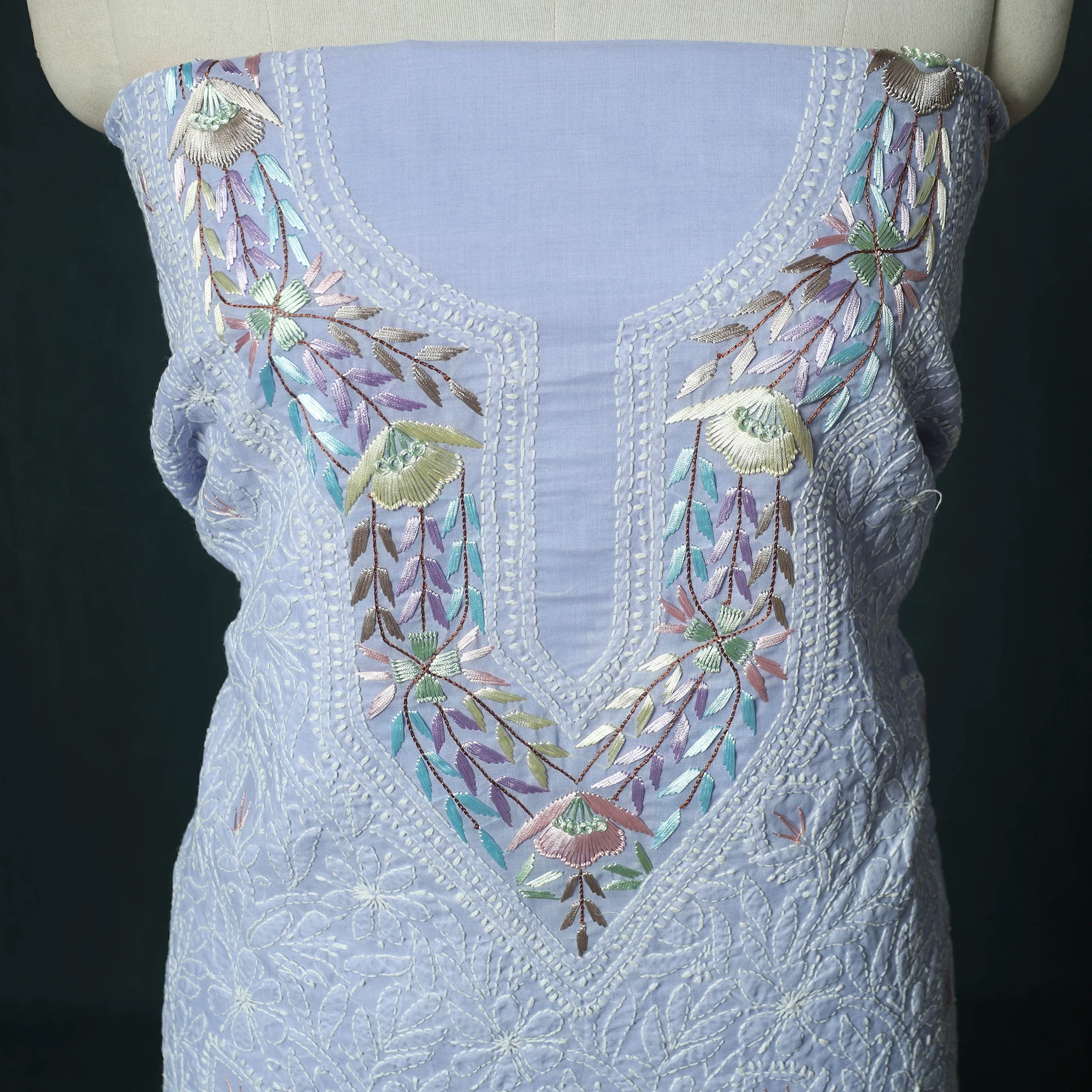 Lucknow Chikankari Parsi Style Hand Embroidered Pure Mul Cotton Unstitched Kurta Material (2.8M) 01 - Image 3