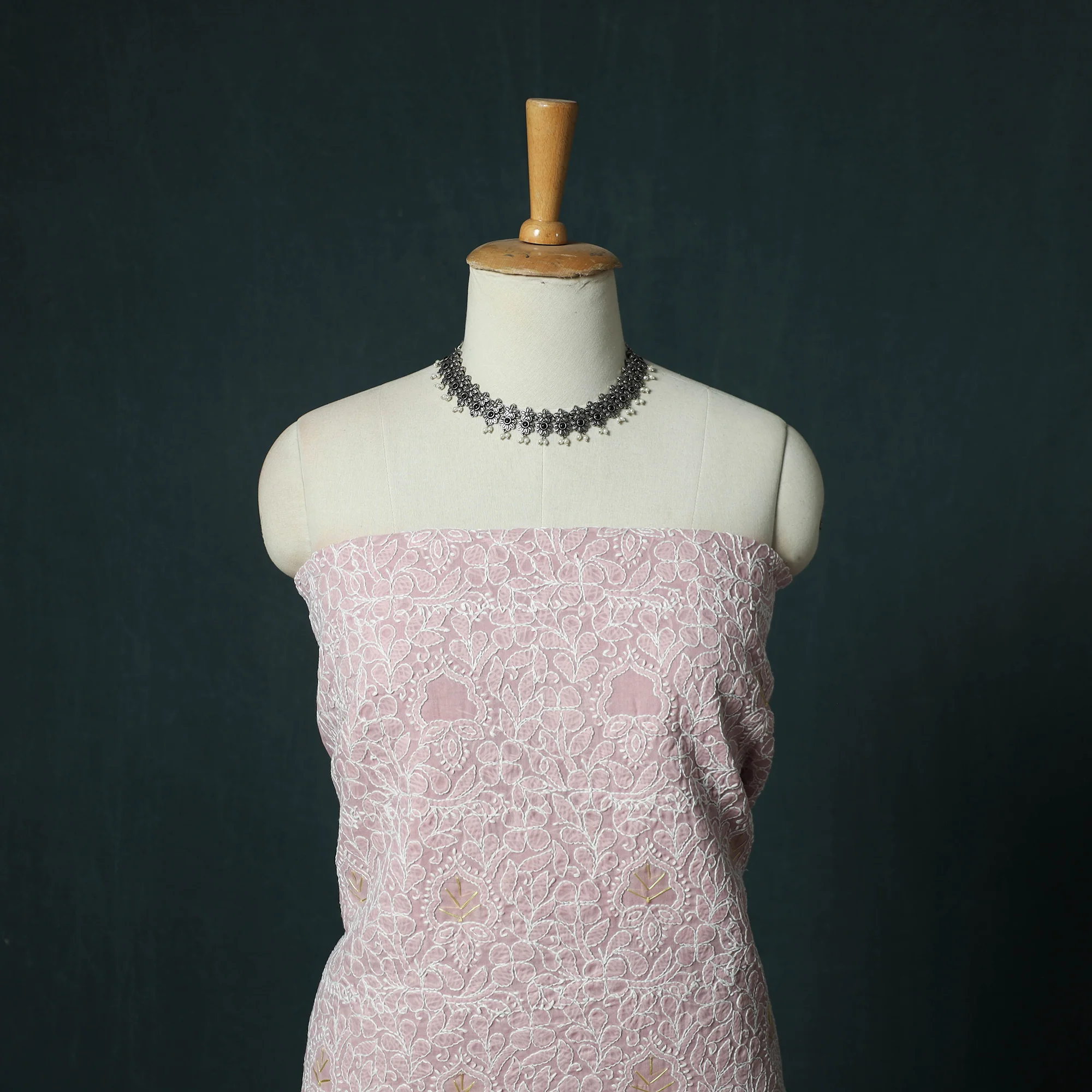 Lucknow Chikankari Parsi Style Hand Embroidered Pure Mul Cotton Unstitched Kurta Material (2.8M) 06 - Image 2