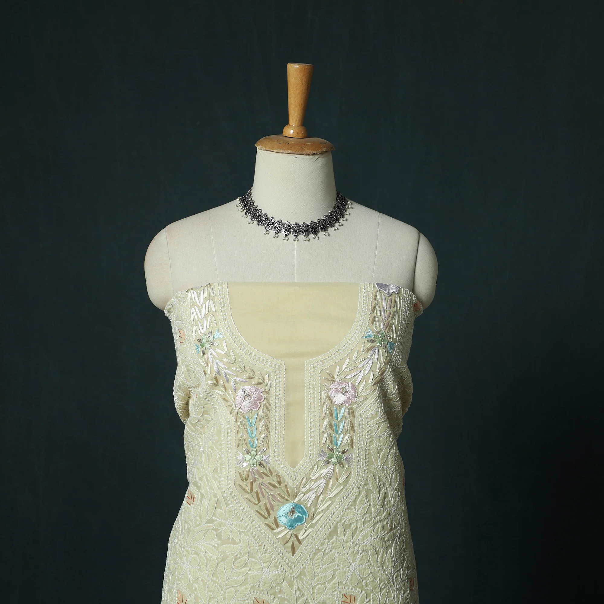 Lucknow Chikankari Parsi Style Hand Embroidered Pure Mul Cotton Unstitched Kurta Material (2.8M) 14 - Image 2