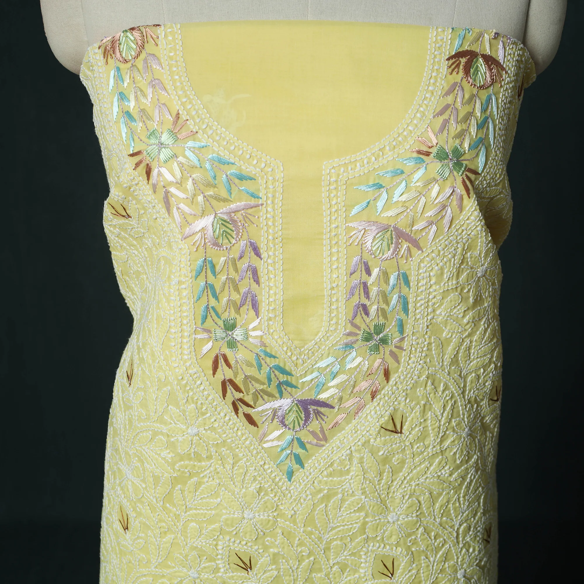 Lucknow Chikankari Parsi Style Hand Embroidered Pure Mul Cotton Unstitched Kurta Material (2.8M) 15 - Image 3