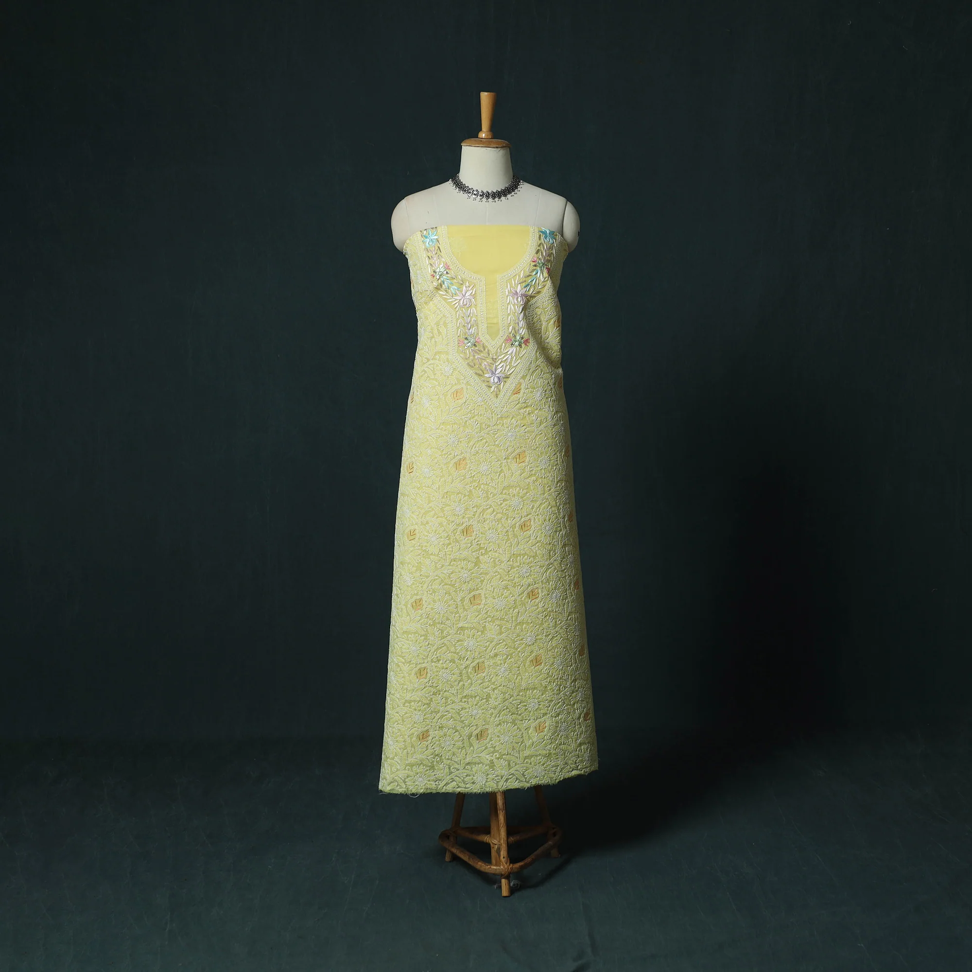 Lucknow Chikankari Parsi Style Hand Embroidered Pure Mul Cotton Unstitched Kurta Material (2.8M) 16