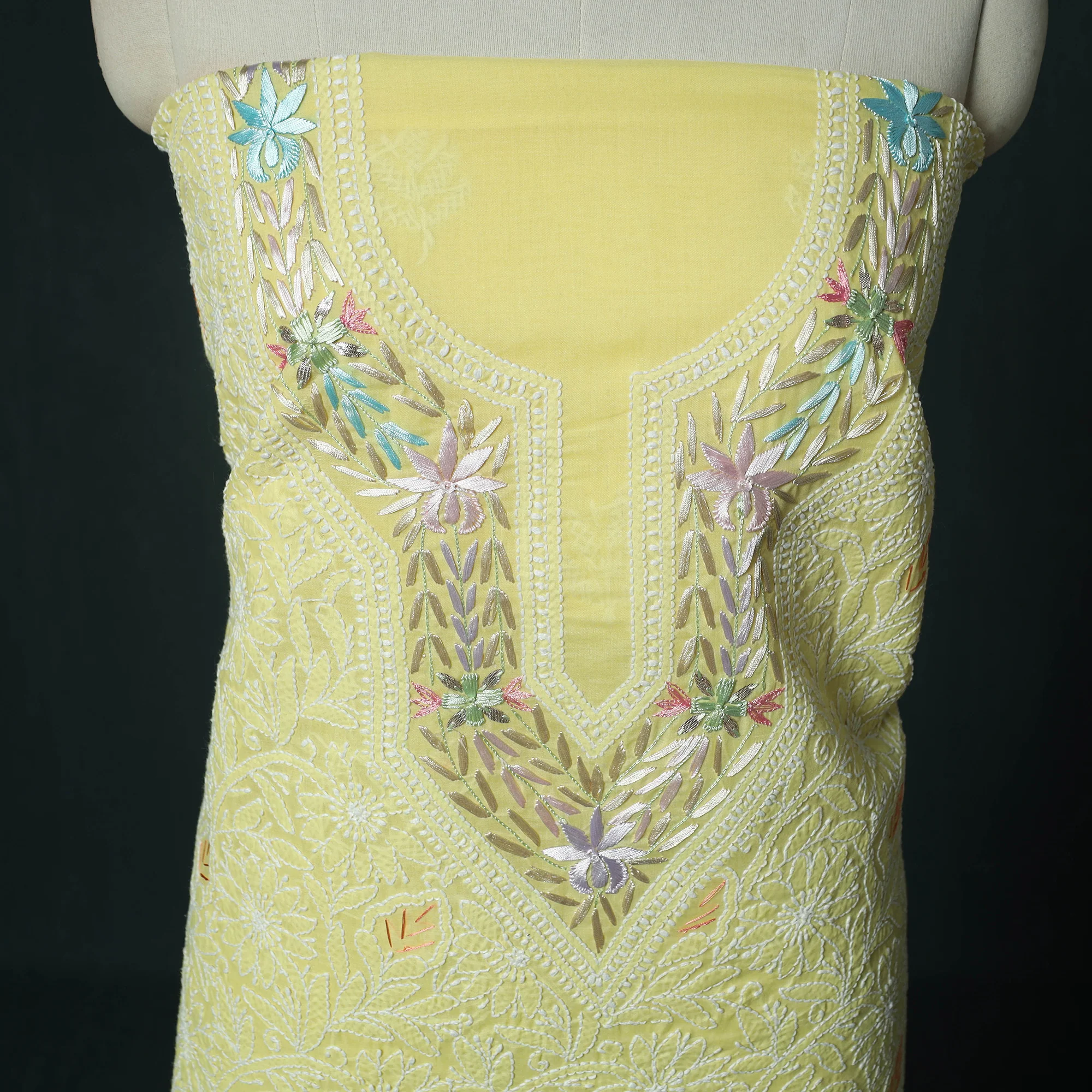 Lucknow Chikankari Parsi Style Hand Embroidered Pure Mul Cotton Unstitched Kurta Material (2.8M) 16 - Image 3